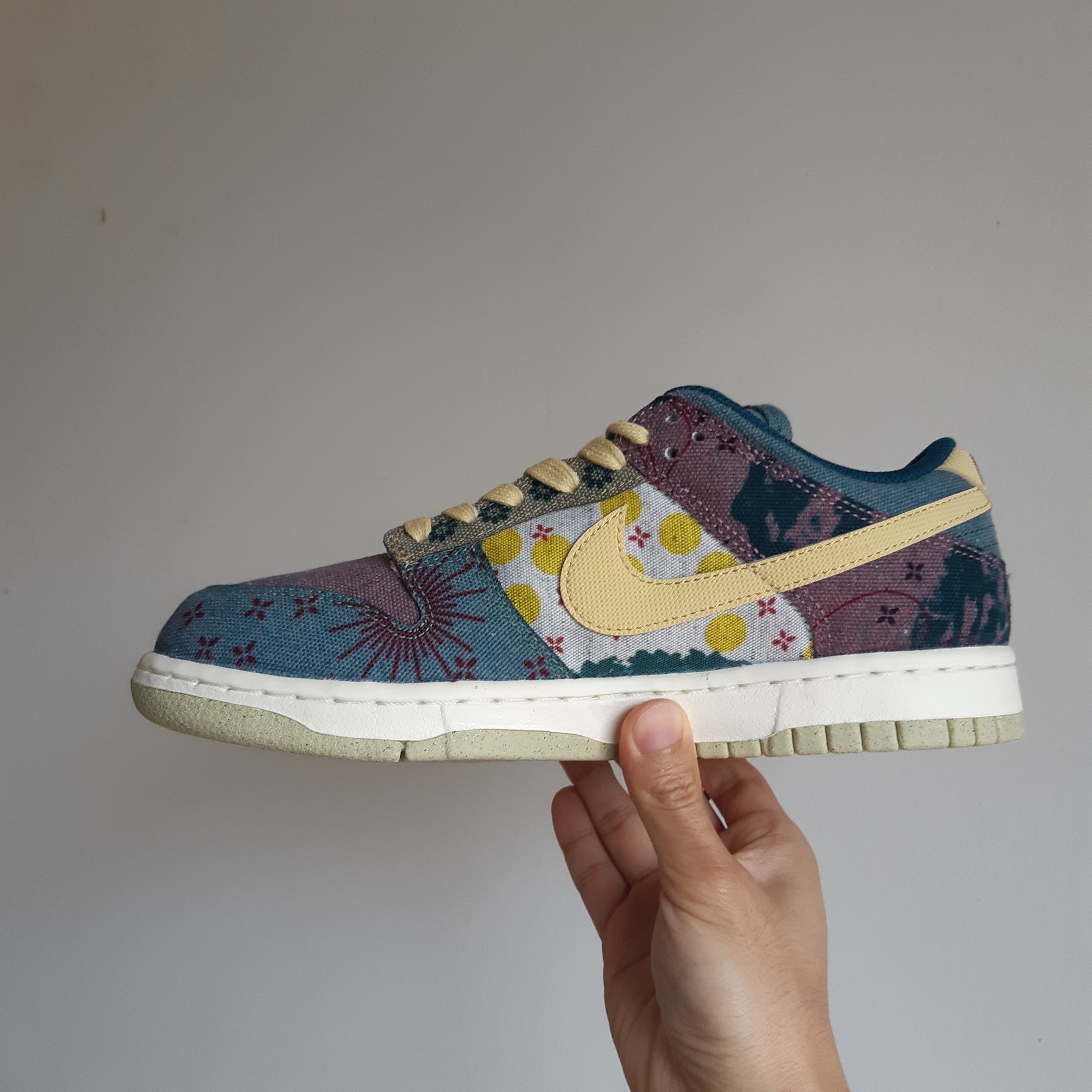 Nike Dunk Low SP Community Garden 착용 스타일