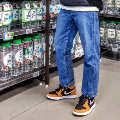 Jordan 1 Zoom Air CMFT Monarch Orange 착용 스타일 - 1