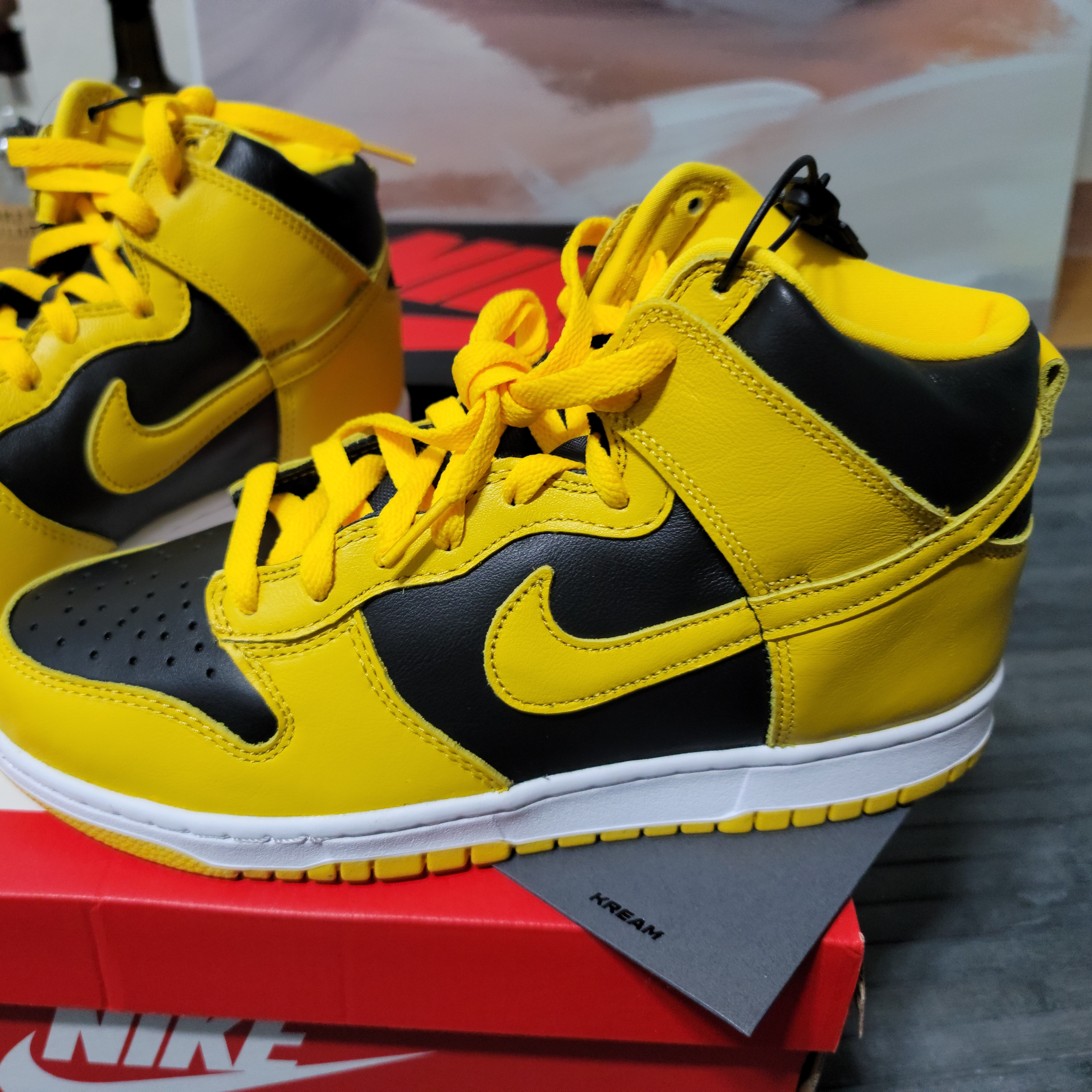 Nike Dunk High SP Varsity Maize 착용 스타일 - 3