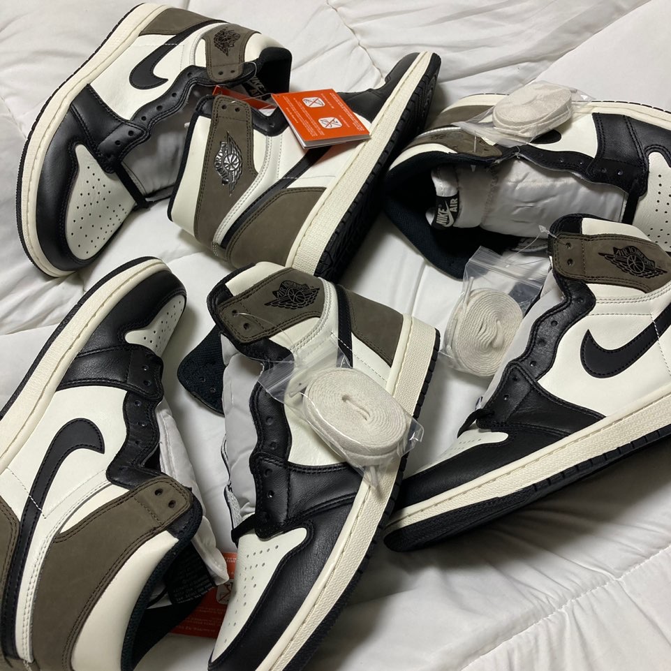 Jordan 1 Retro High OG Black Mocha, (GS) Jordan 1 Retro High OG Black Mocha 착용 스타일
