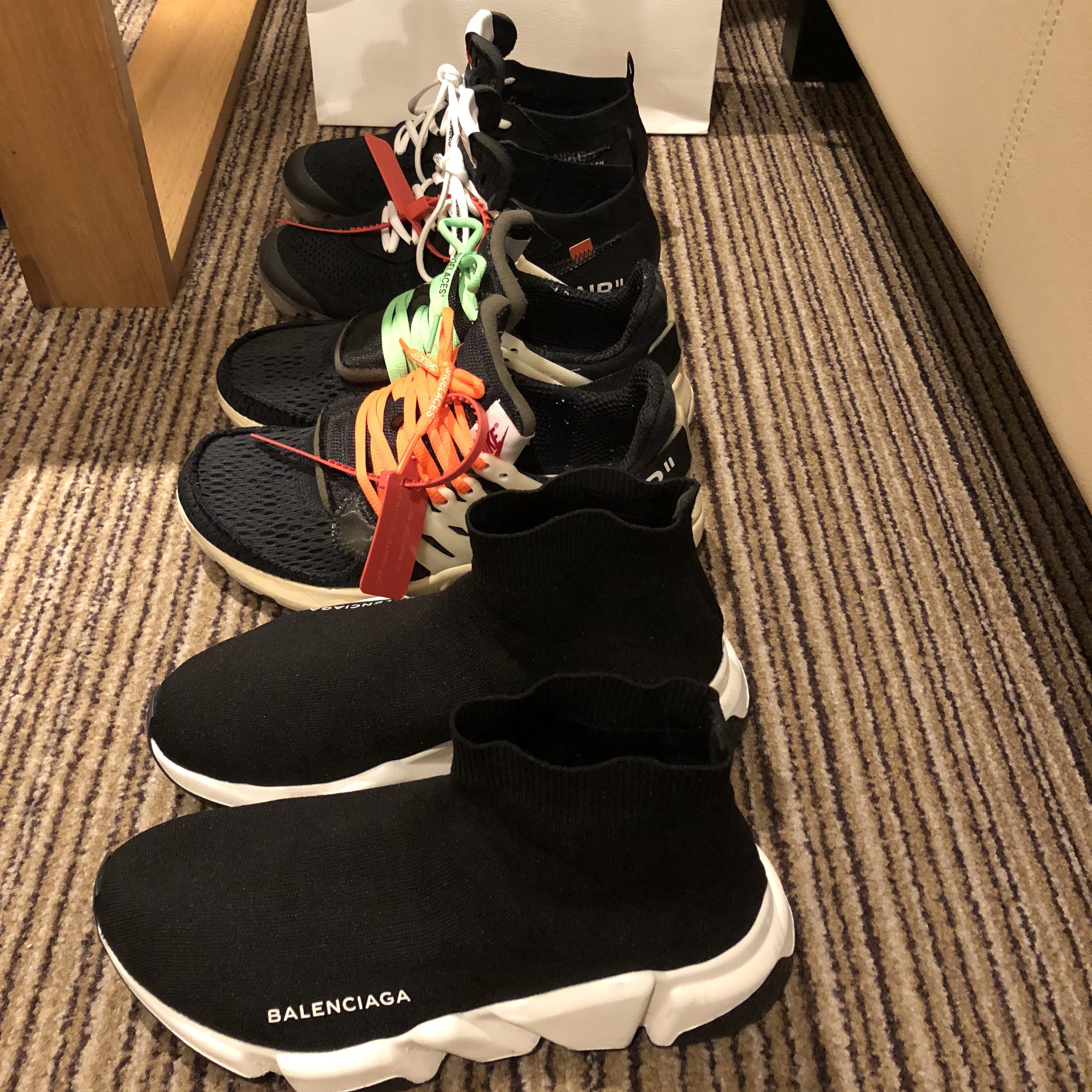 Balenciaga Speed Trainer Black White 2020, Nike x Off-White Air Presto OG The Ten 착용 스타일
