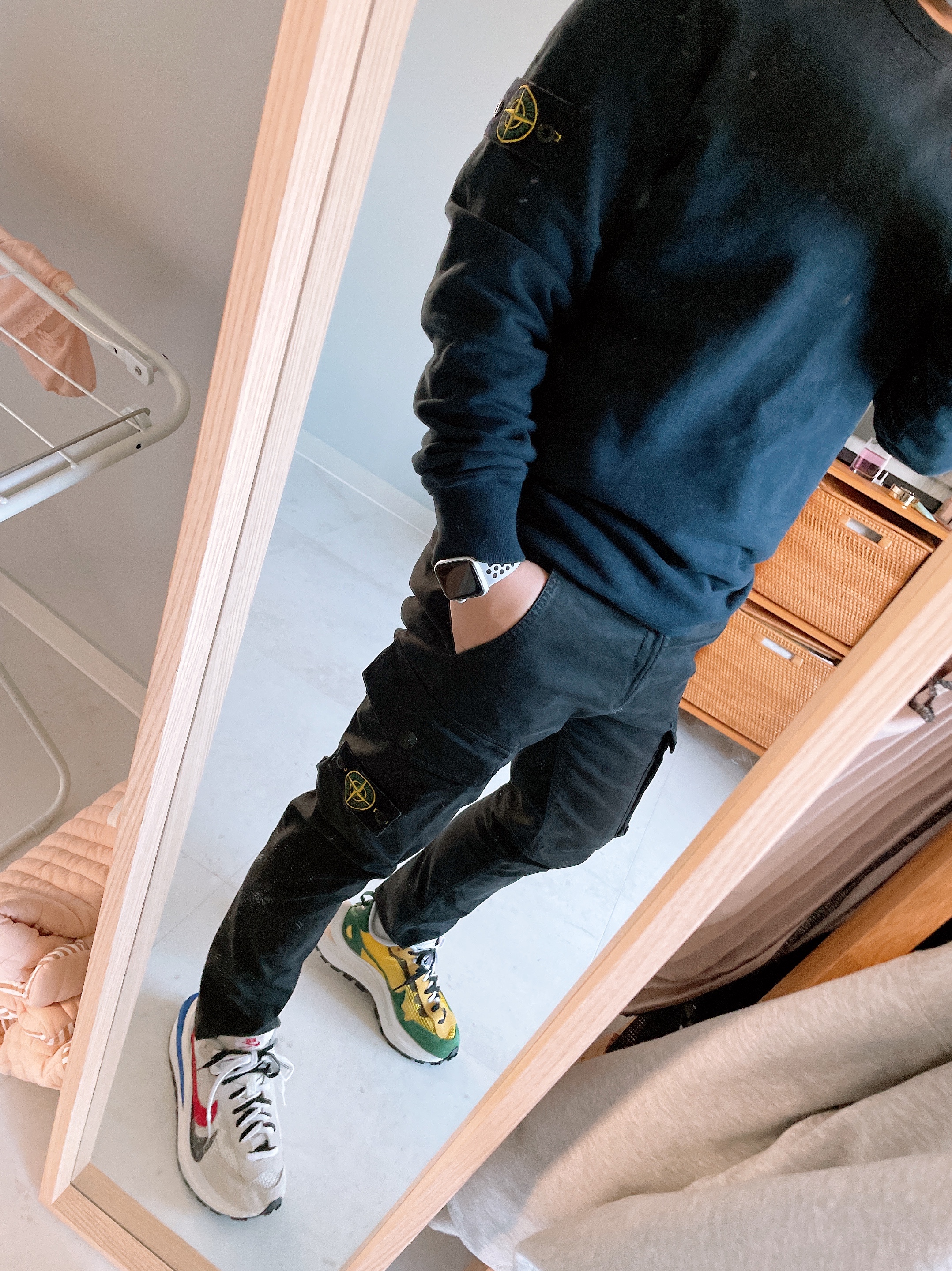 Nike x Sacai VaporWaffle Tour Yellow & Gorge Green Sail, Nike x Sacai VaporWaffle Royal Fuchsia 착용 스타일