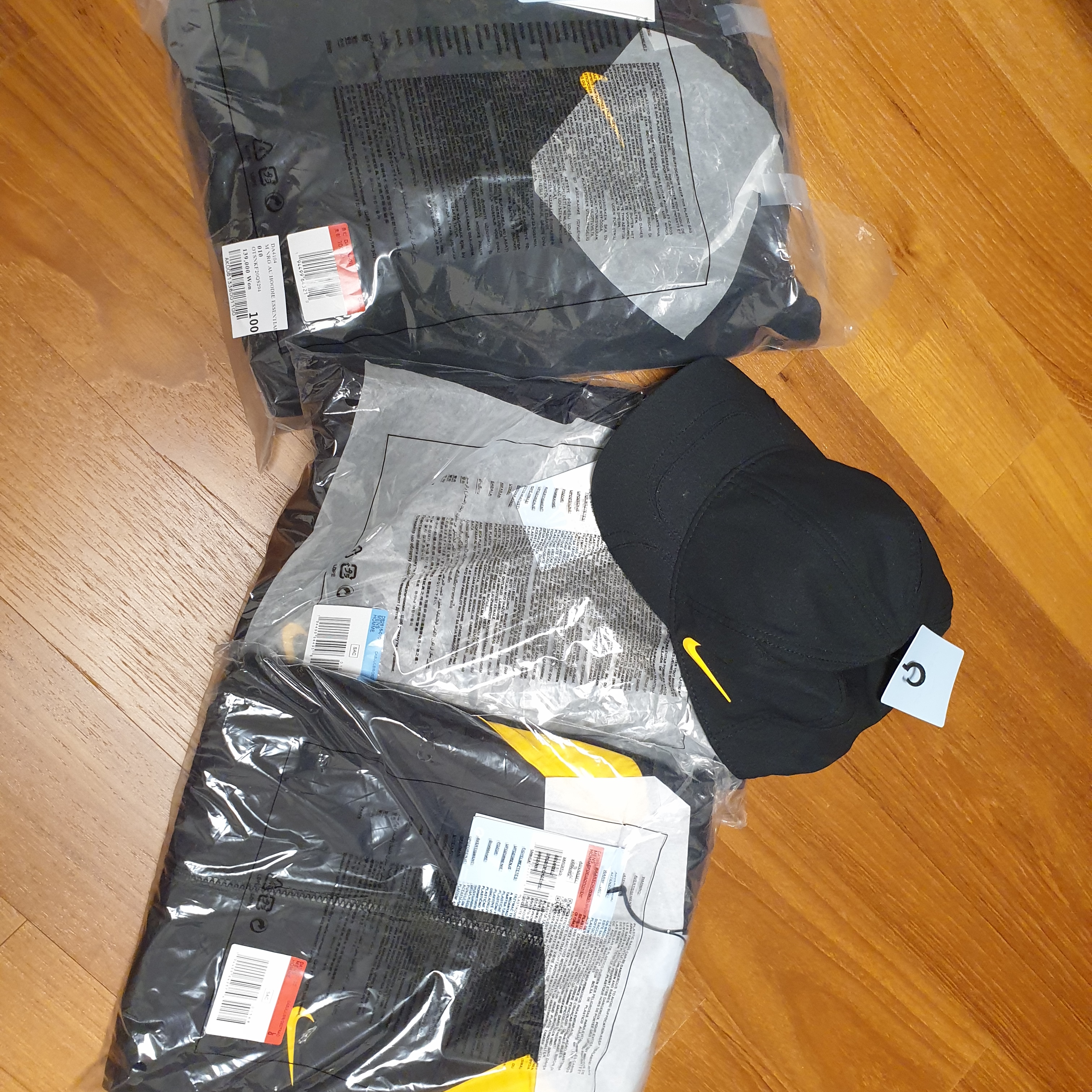 Nike x Drake Nocta Essential Hoodie Black - Asia, Nike x Drake Nocta Essential Cap Black 착용 스타일