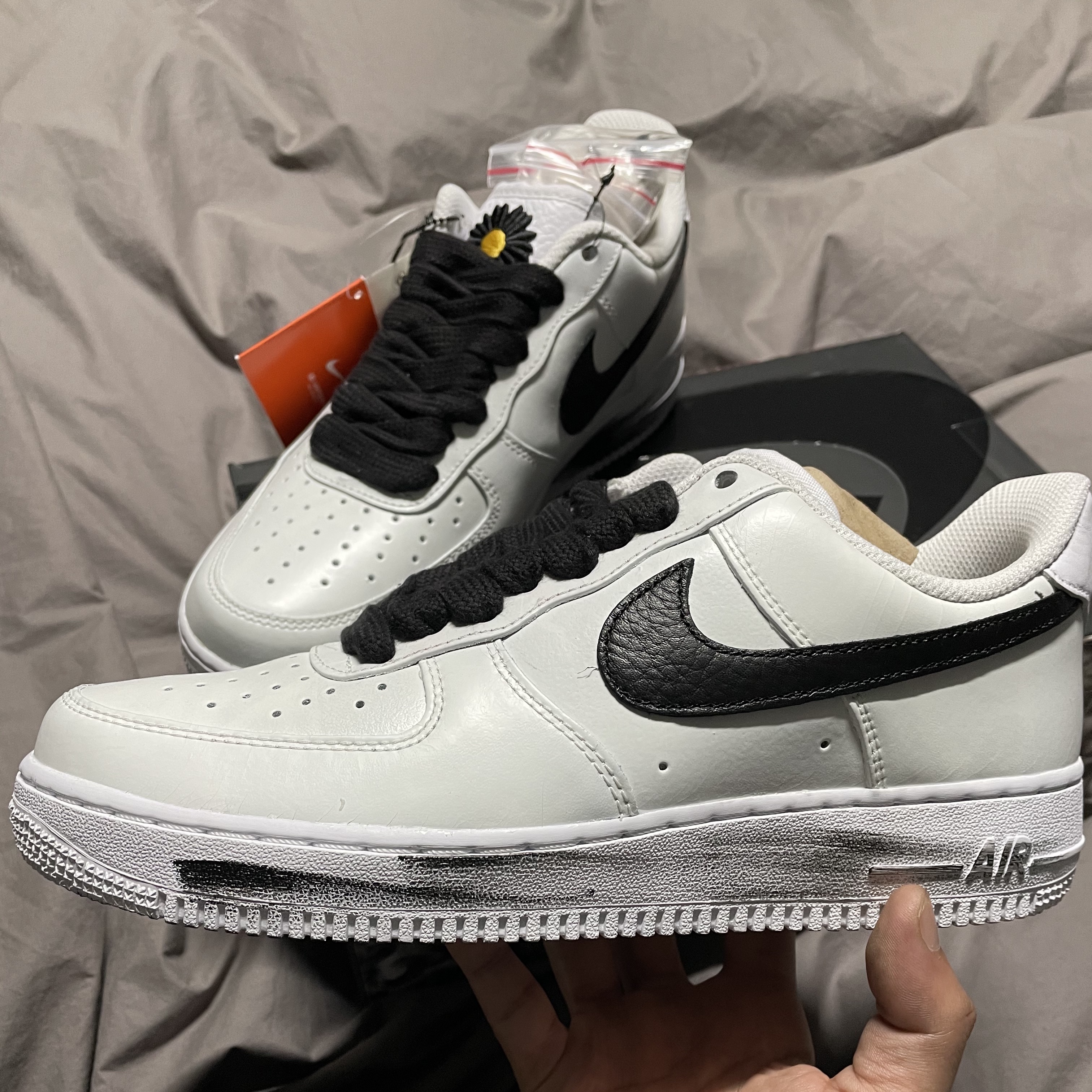 Nike x Peaceminusone Air Force 1 Low Para-Noise 2.0 착용 스타일