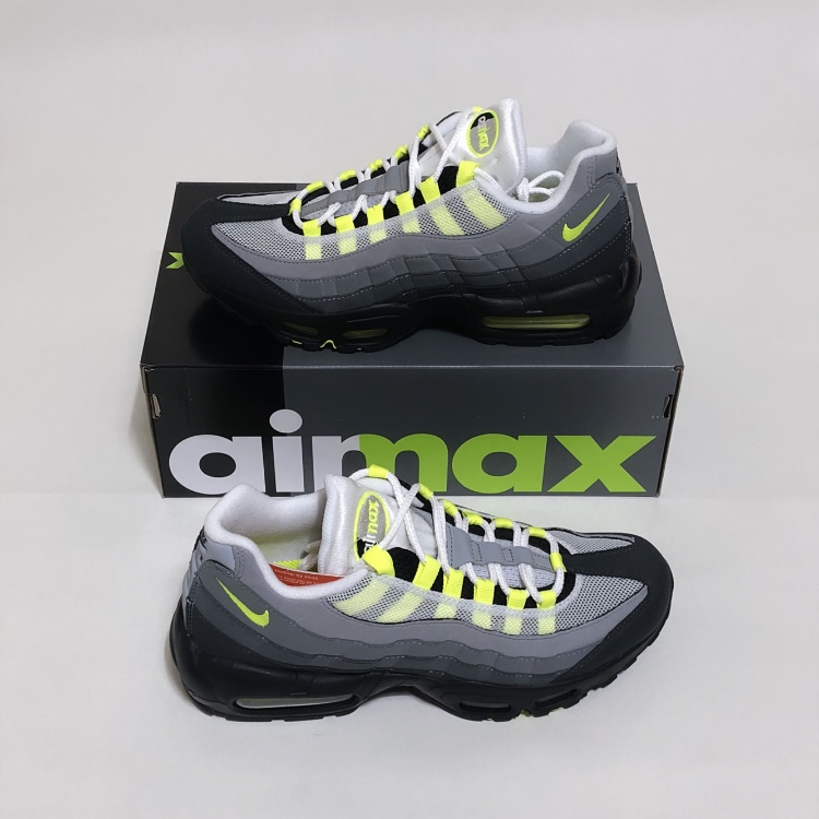 Nike Air Max 95 OG Neon Yellow 2020 착용 스타일