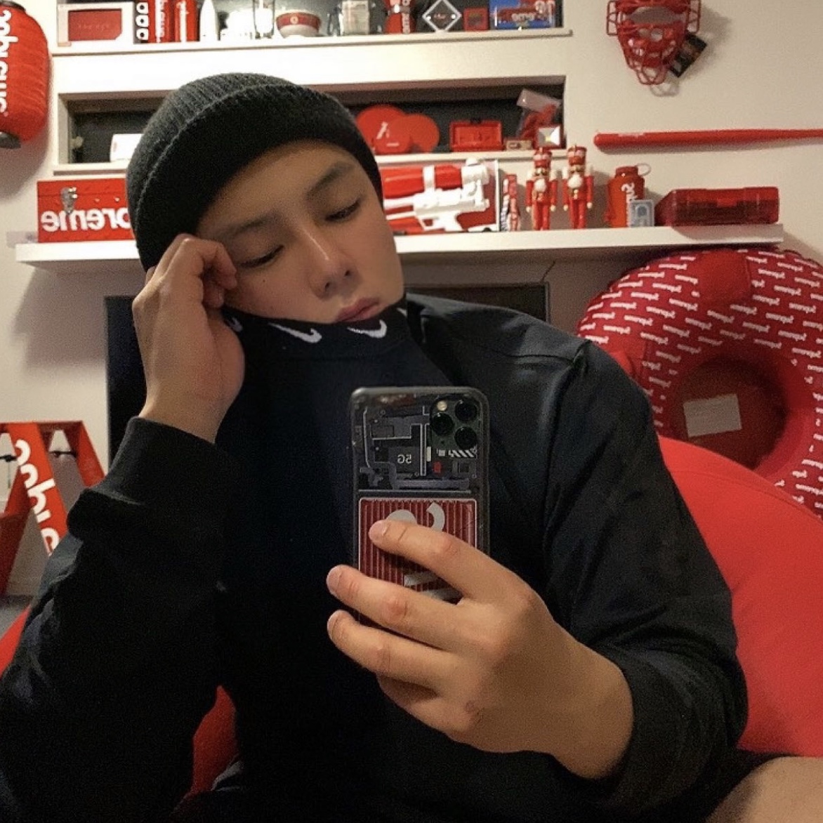 Nike x Stussy NRG BR LS Knit Top 착용 스타일