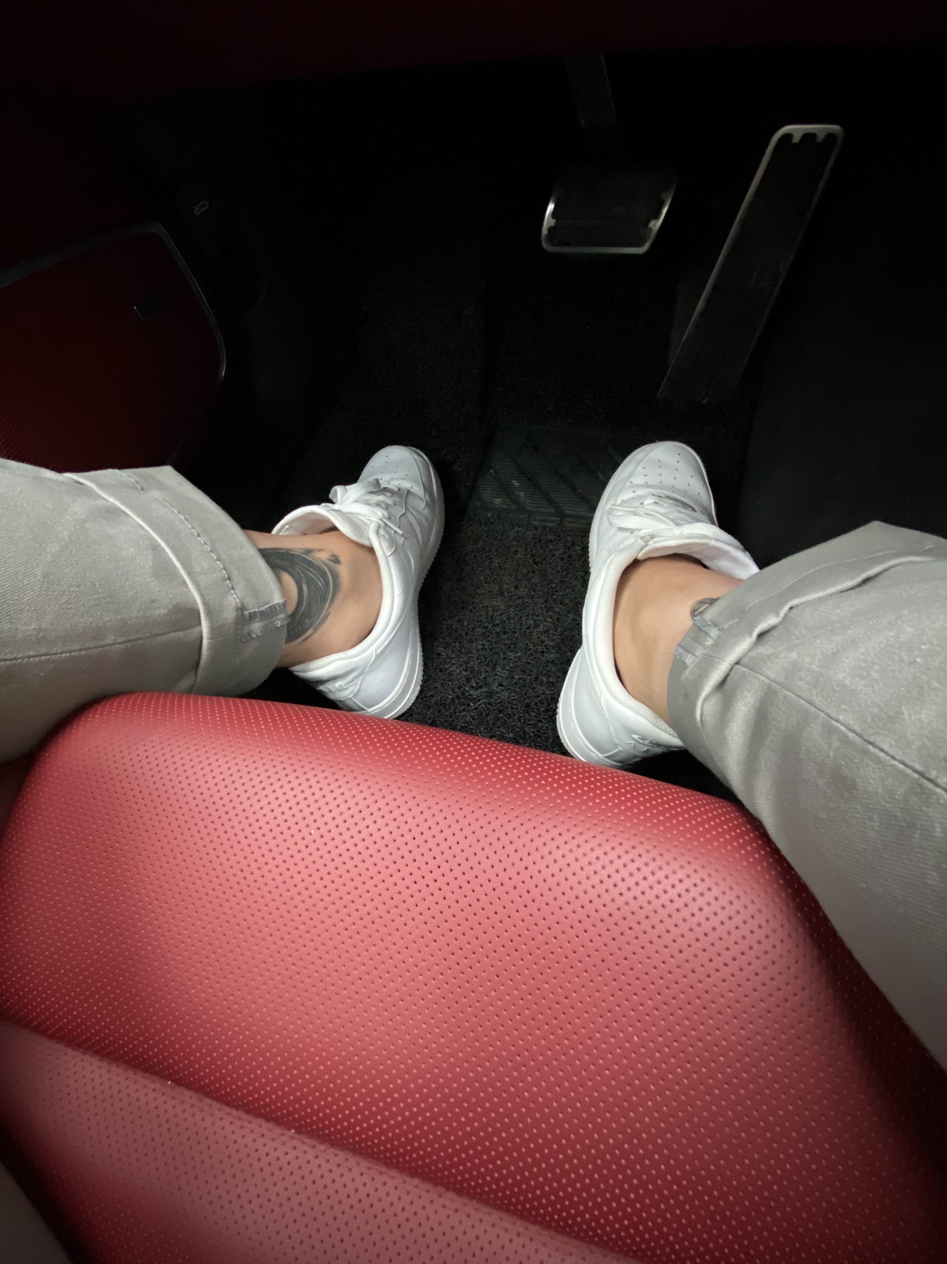 Nike Air Force 1 '07 Low White 착용 스타일 - 1
