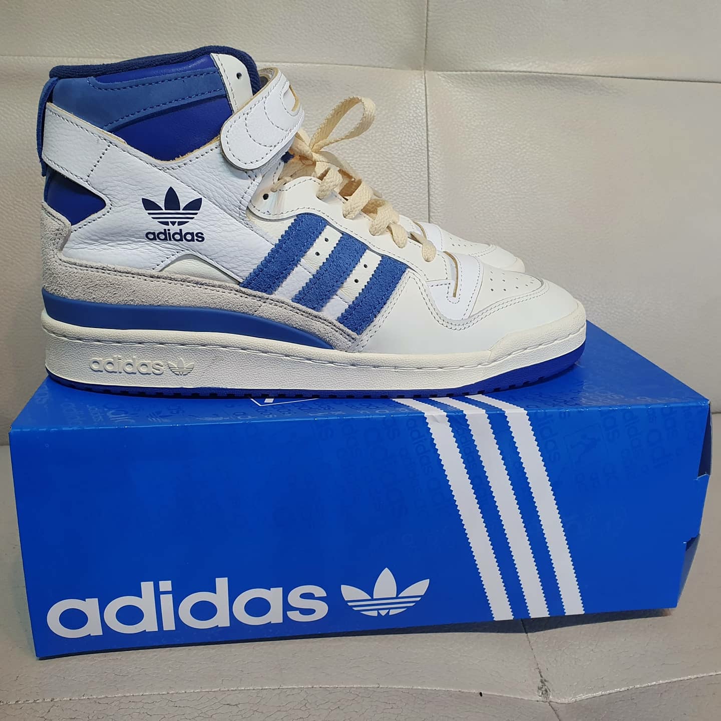 Adidas OG Forum 84 High Blue Thread 착용 스타일 - 2