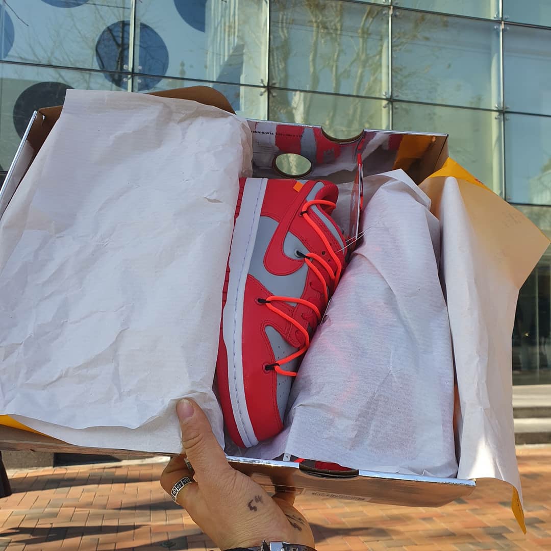 Nike x Off-White Dunk Low University Red, (CB) Nike x Off-White Force 1 Low Volt 착용 스타일 - 3