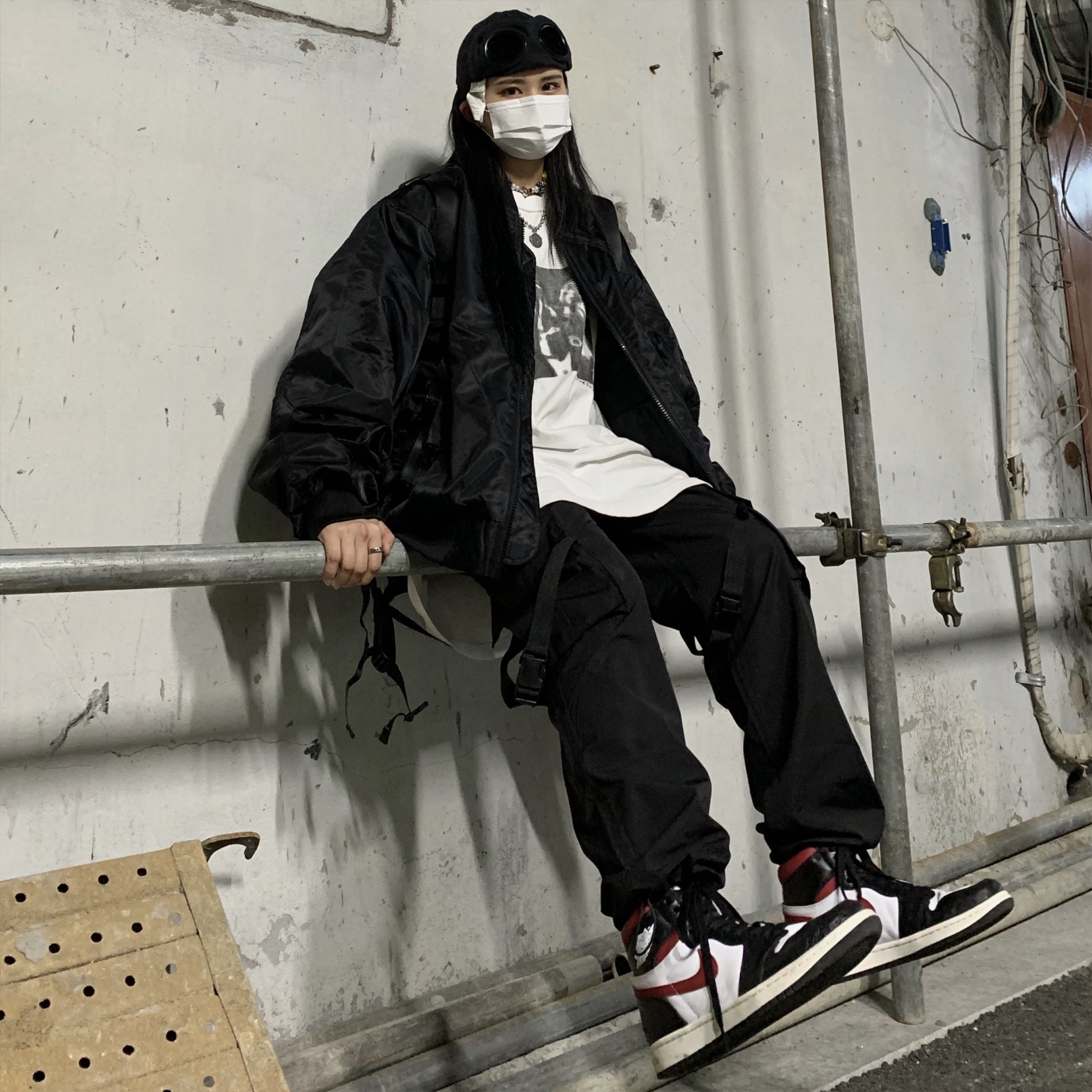 Jordan 1 Retro High OG Gym Red 착용 스타일 - 1