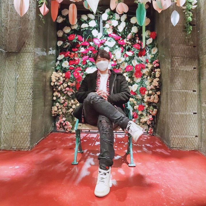Jordan 1 x Nigel Sylvester Retro High Sail White 착용 스타일