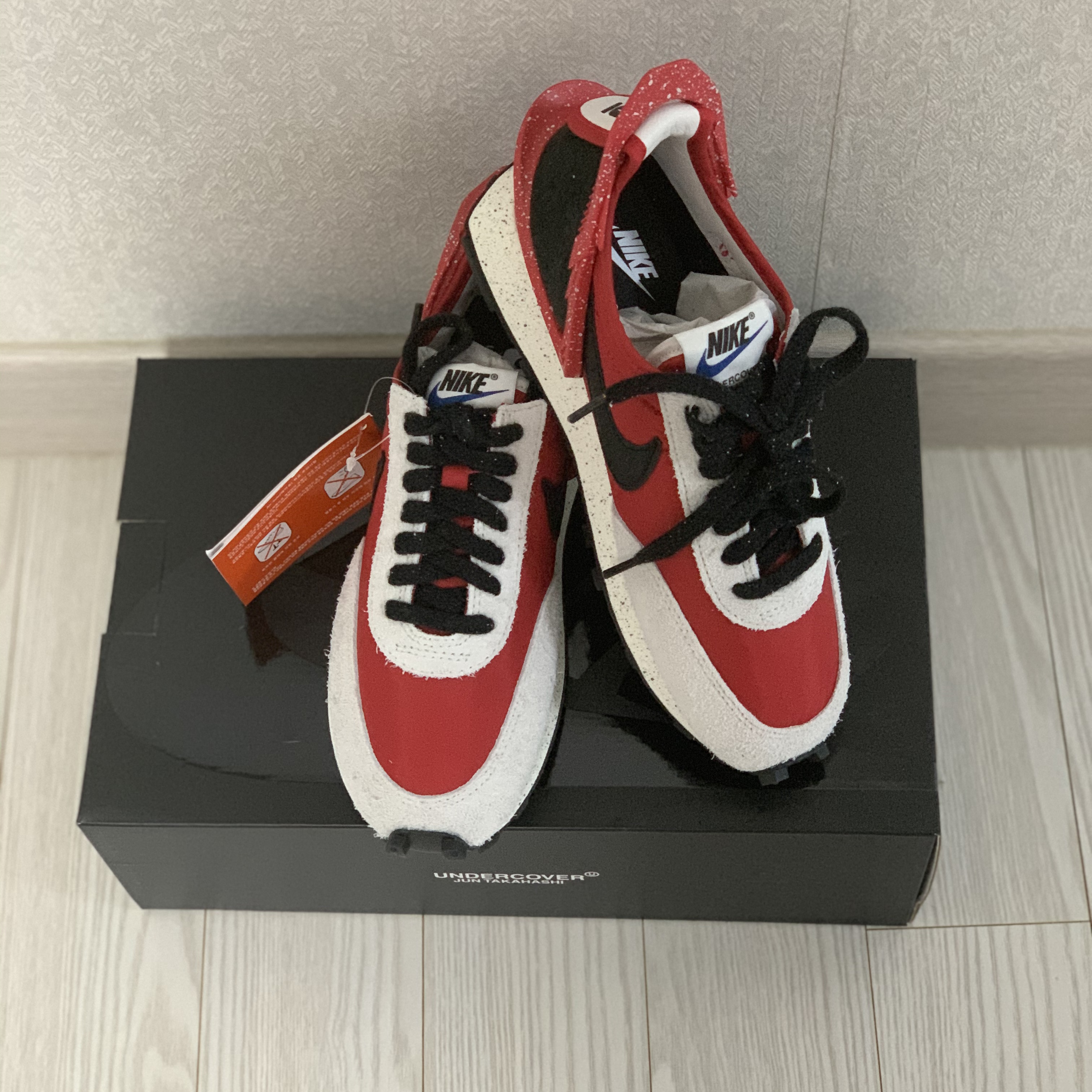 Nike x Travis Scott Air Max 270 React Cactus Trails, (W) Nike x Undercover Daybreak University Red 착용 스타일 - 2