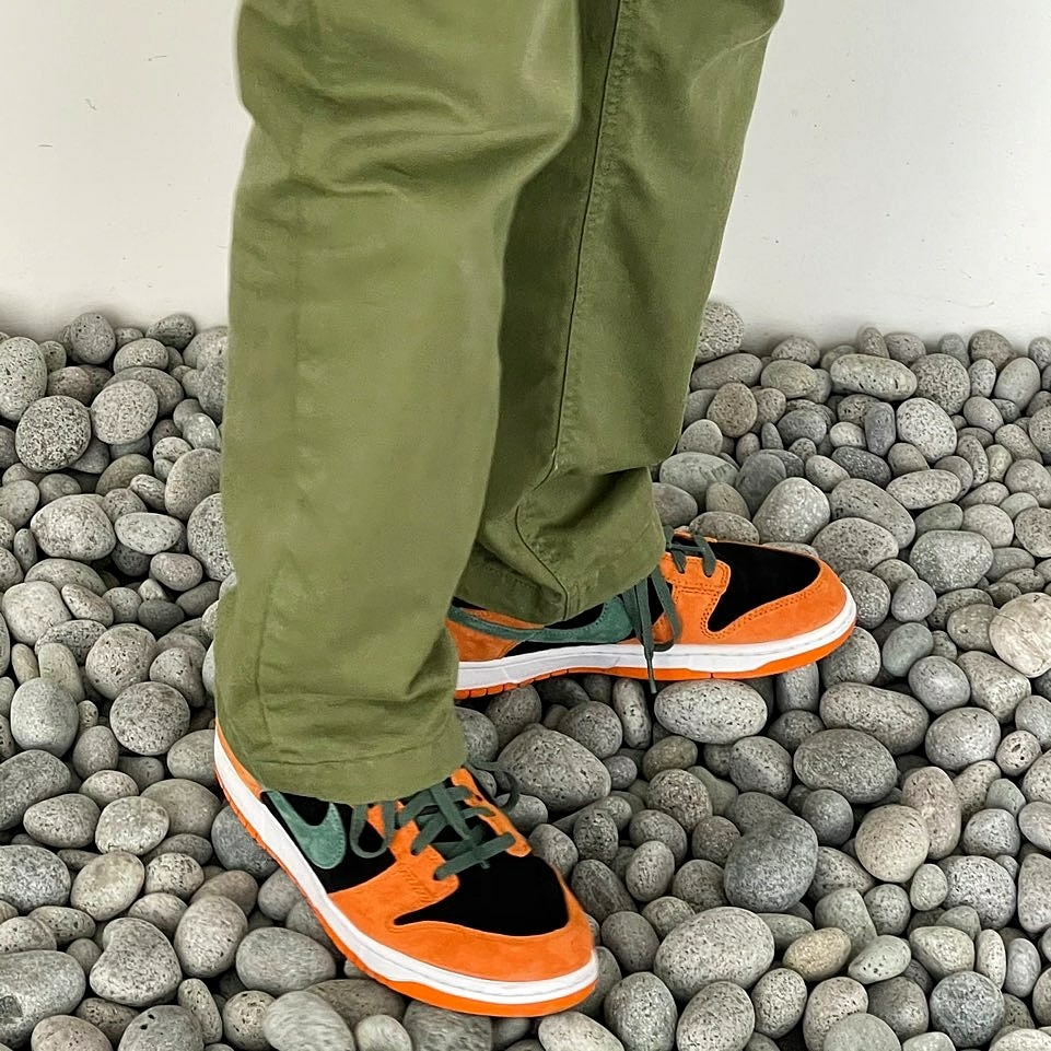 Nike Dunk Low SP Ceramic 착용 스타일 - 3
