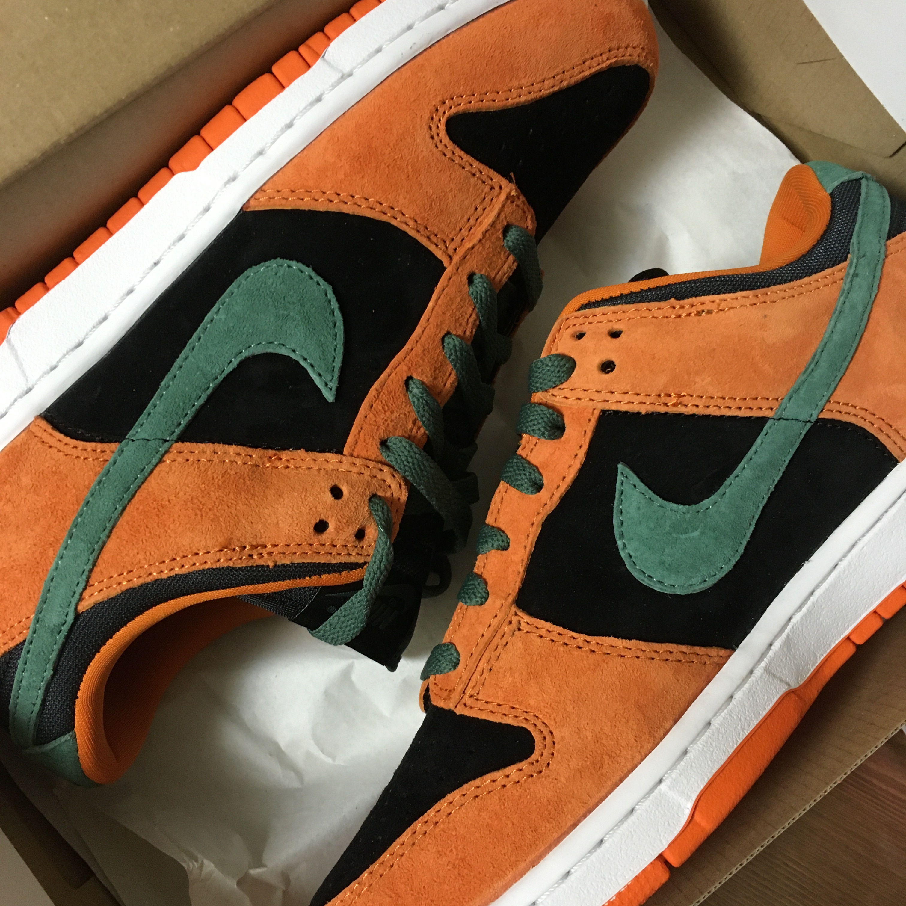 Nike Dunk Low SP Ceramic 착용 스타일