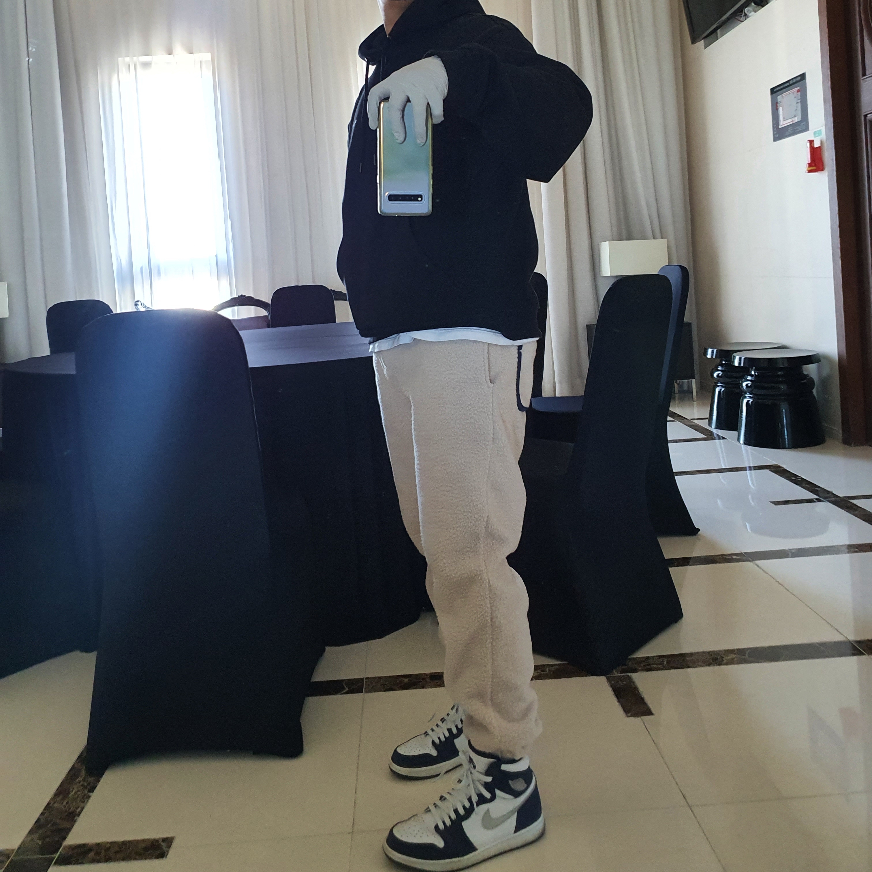 Jordan 1 Retro High OG CO.JP Midnight Navy 착용 스타일