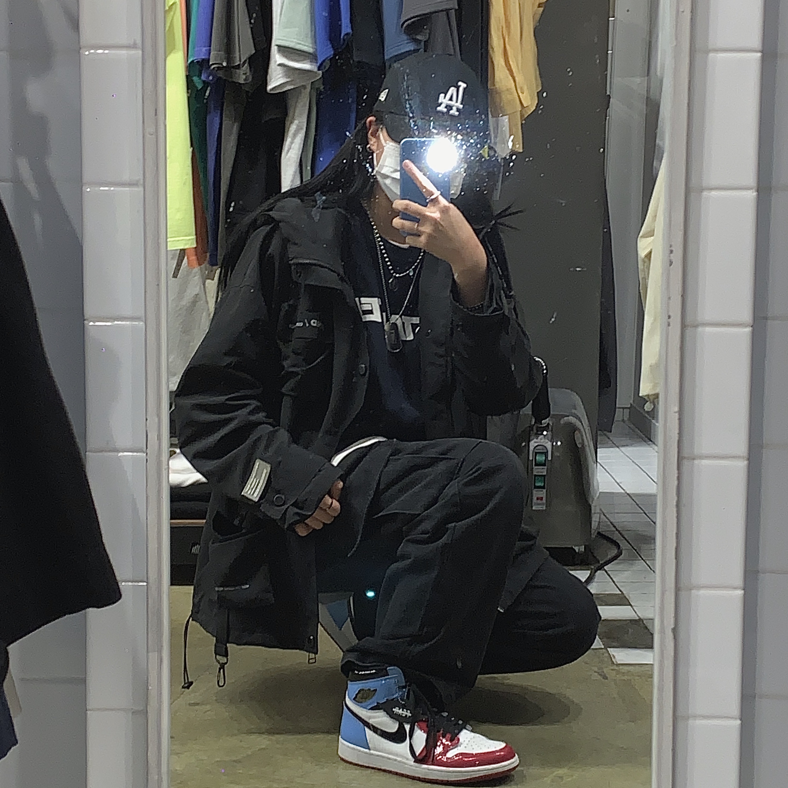 Jordan 1 Retro High Fearless UNC Chicago 착용 스타일 - 1