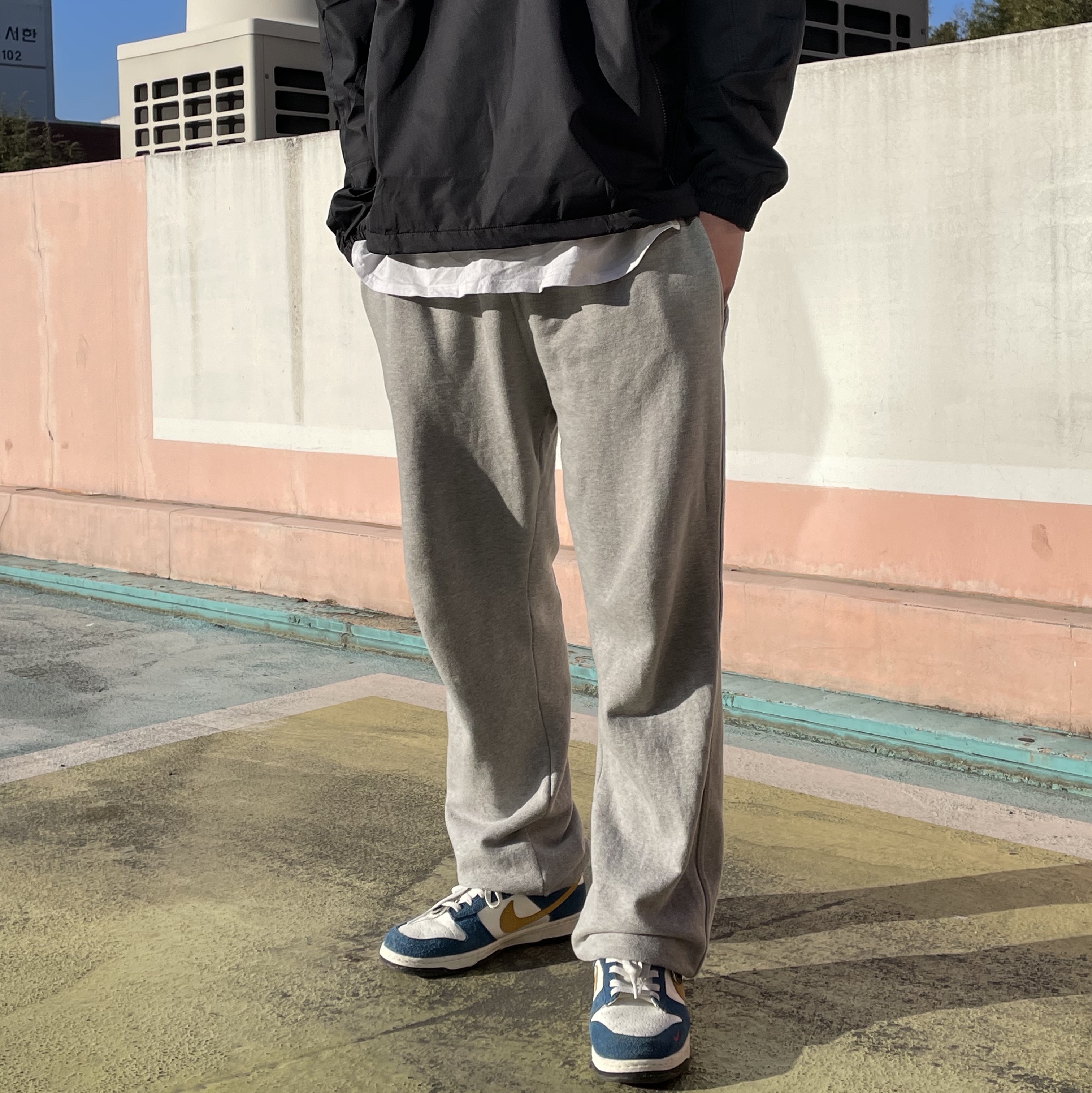 Nike x Kasina Dunk Low 80's Bus 착용 스타일