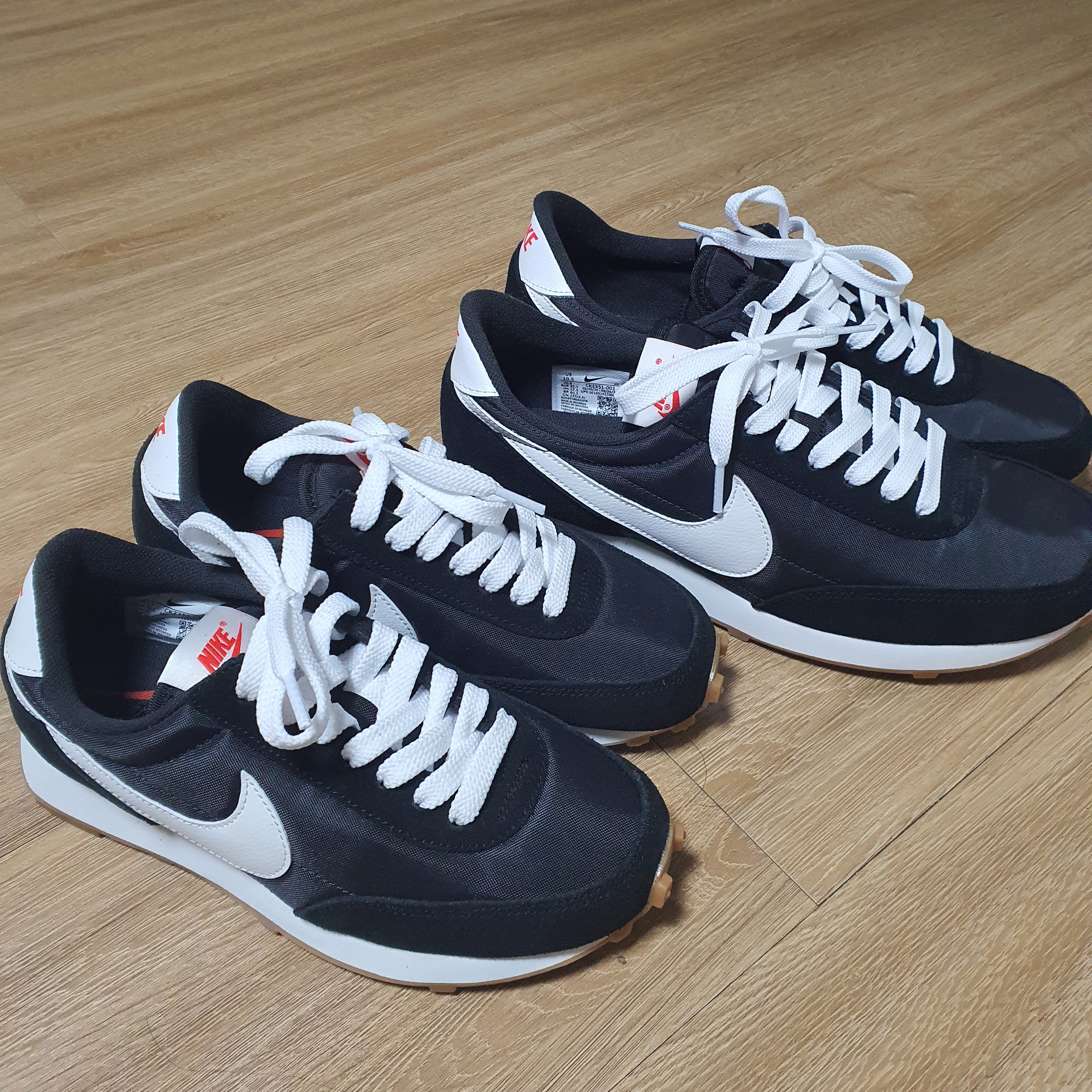(W) Nike Daybreak Black White 착용 스타일