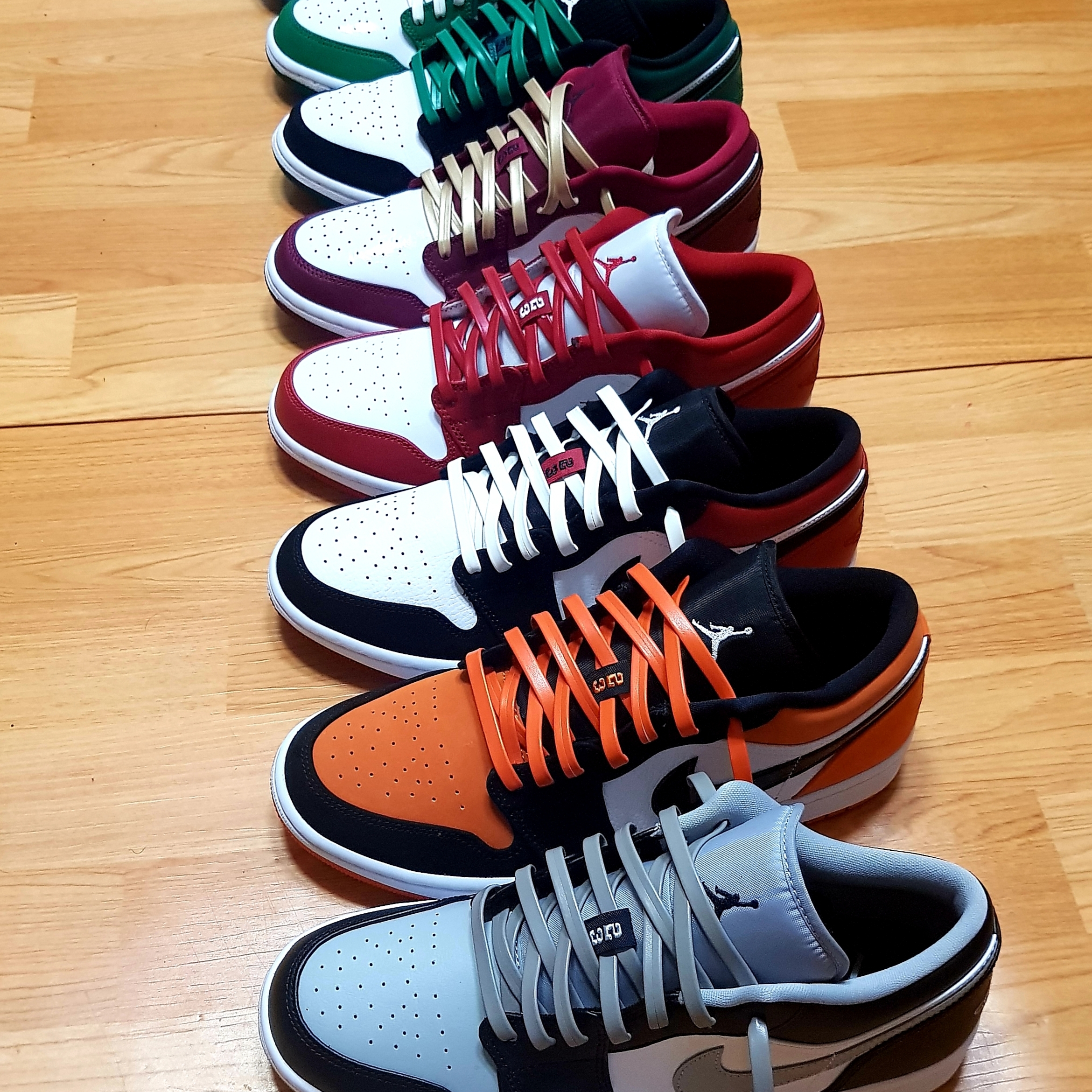 Jordan 1 Low Shattered Backboard, Jordan 1 Low Black Toe 착용 스타일 - 3