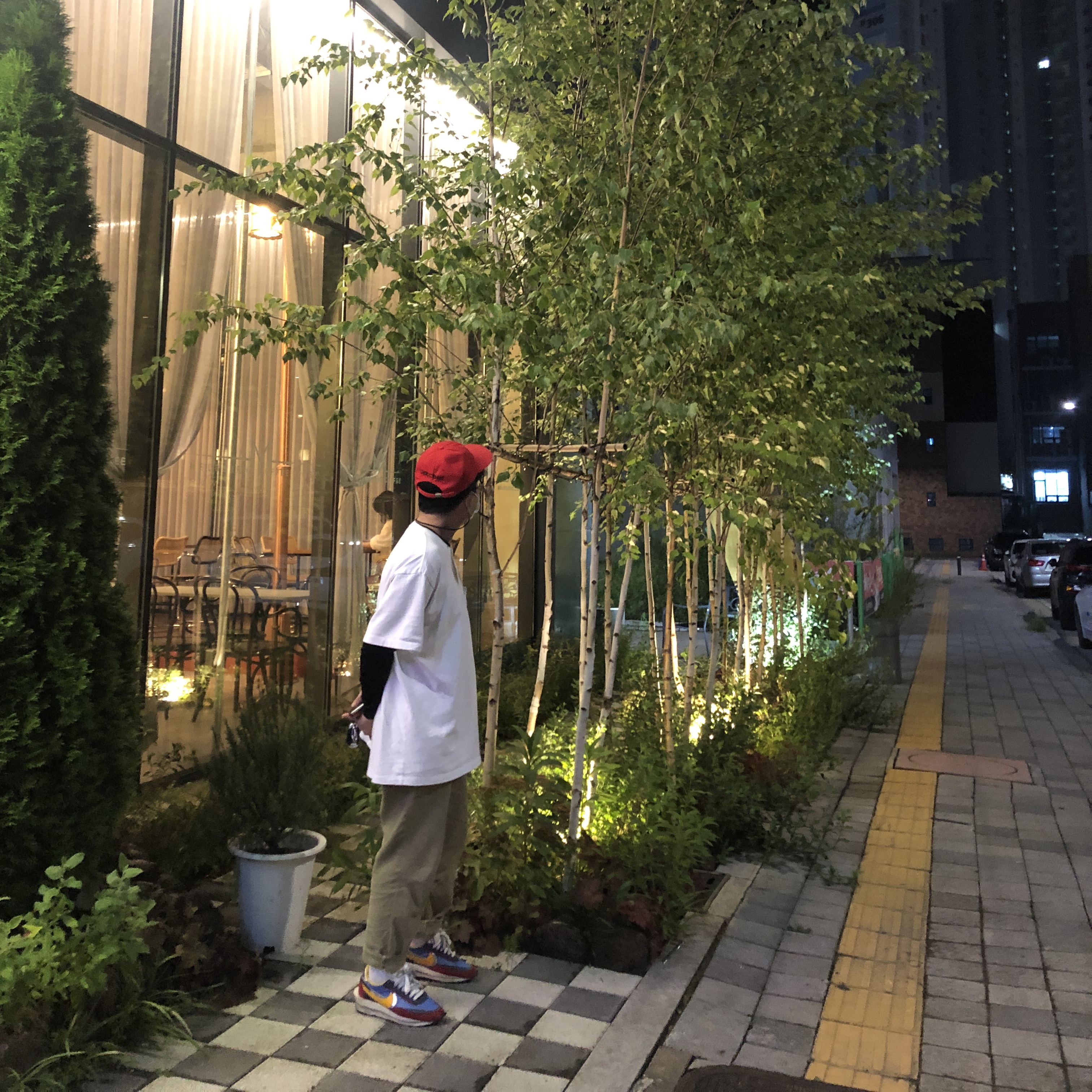Nike x Sacai LDWaffle Blue Multi 착용 스타일