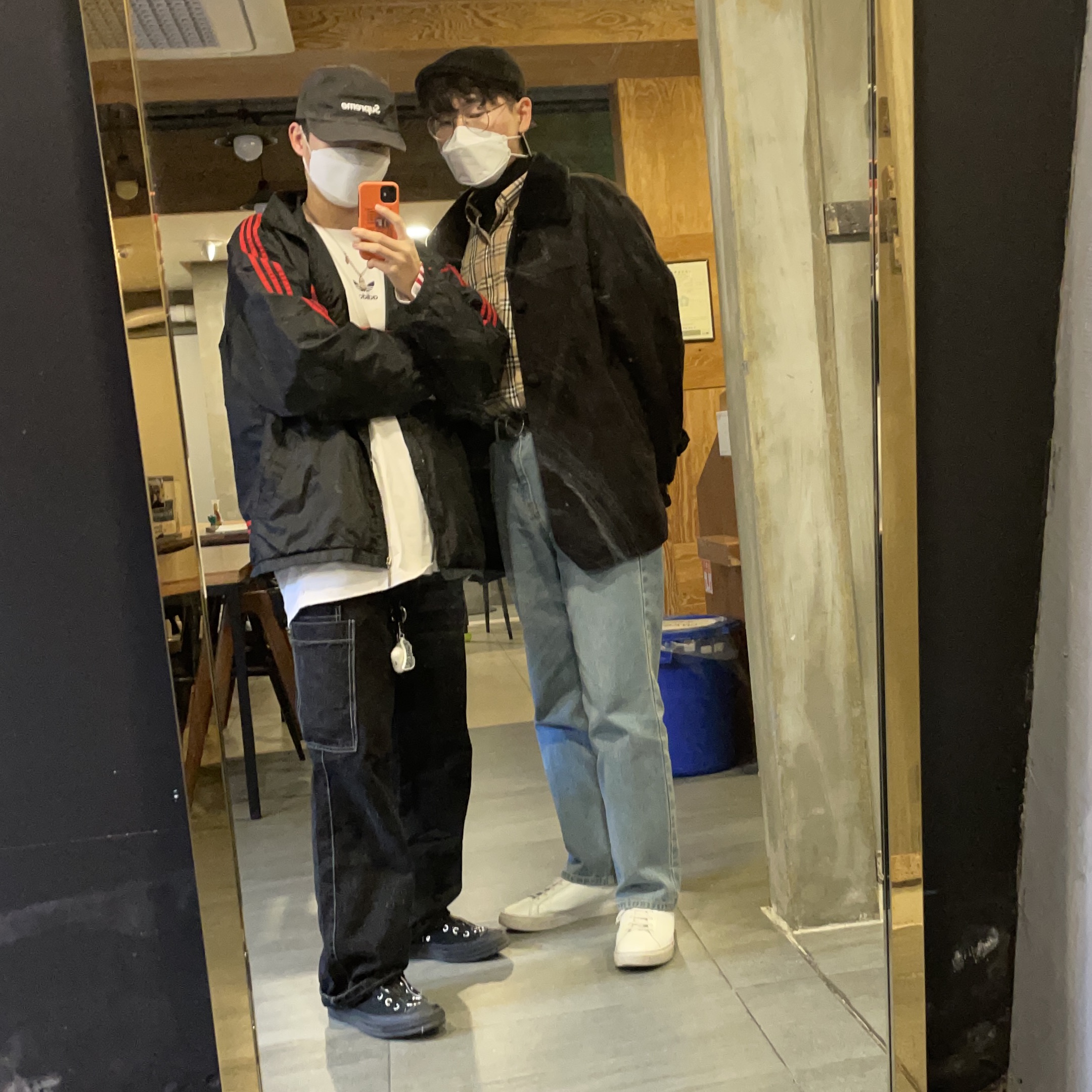 Converse x Undercover Chuck 70 Hi New Warriors Black, Common Projects Original Achilles Low White 착용 스타일