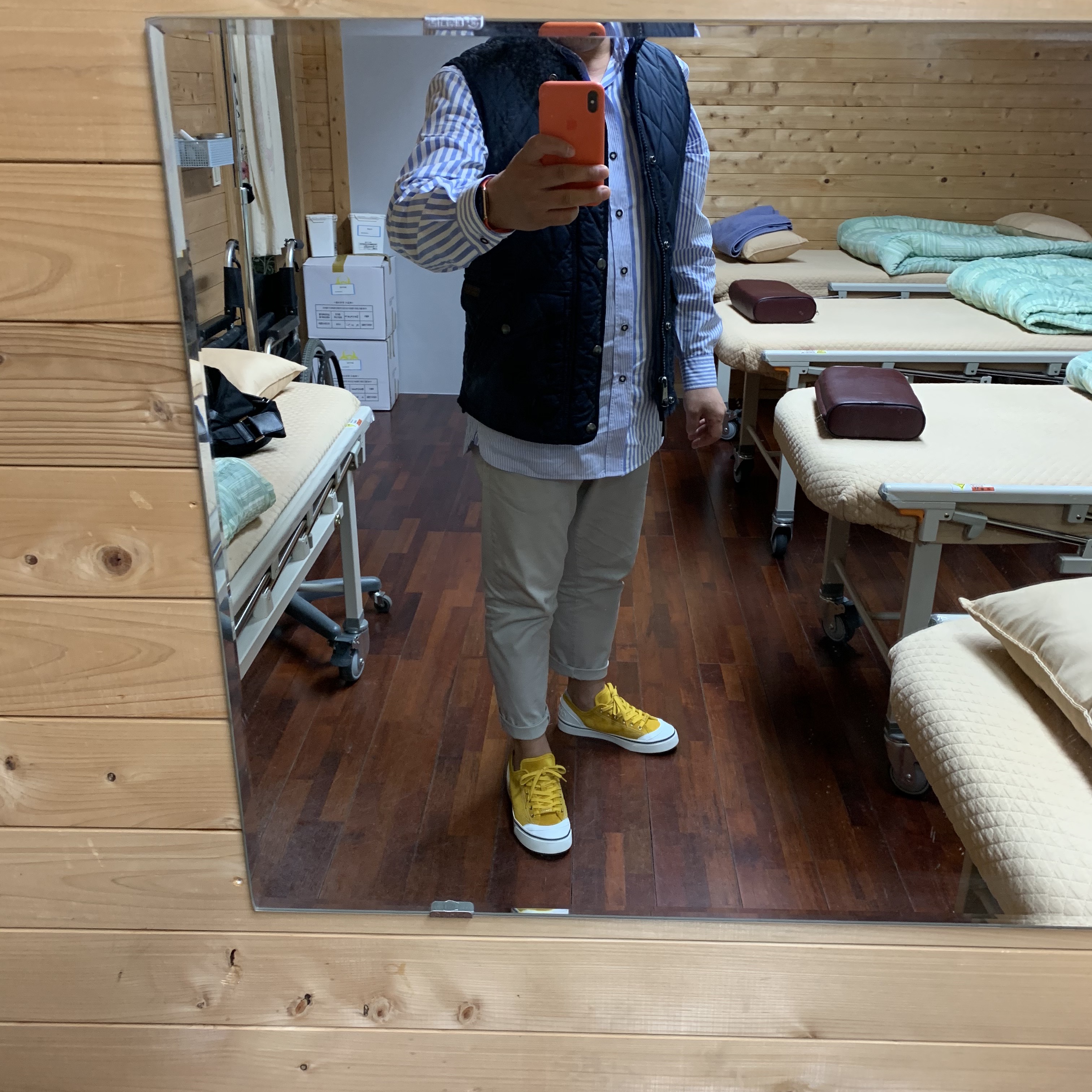 Dior B23 Low Dior Oblique White & Black, Nike x Sacai LDWaffle Black 착용 스타일 - 1