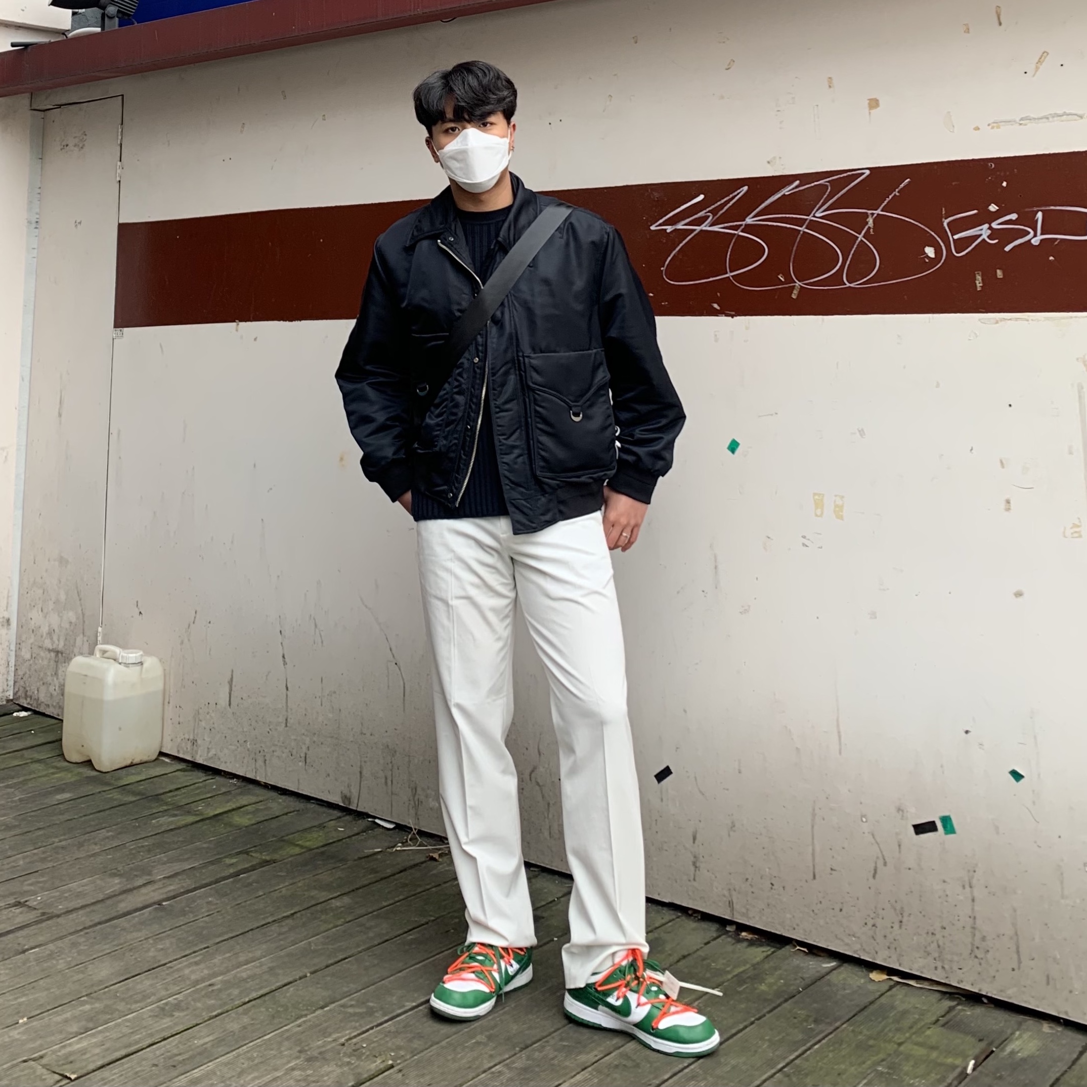Nike x Off-White Dunk Low Pine Green 착용 스타일 - 1