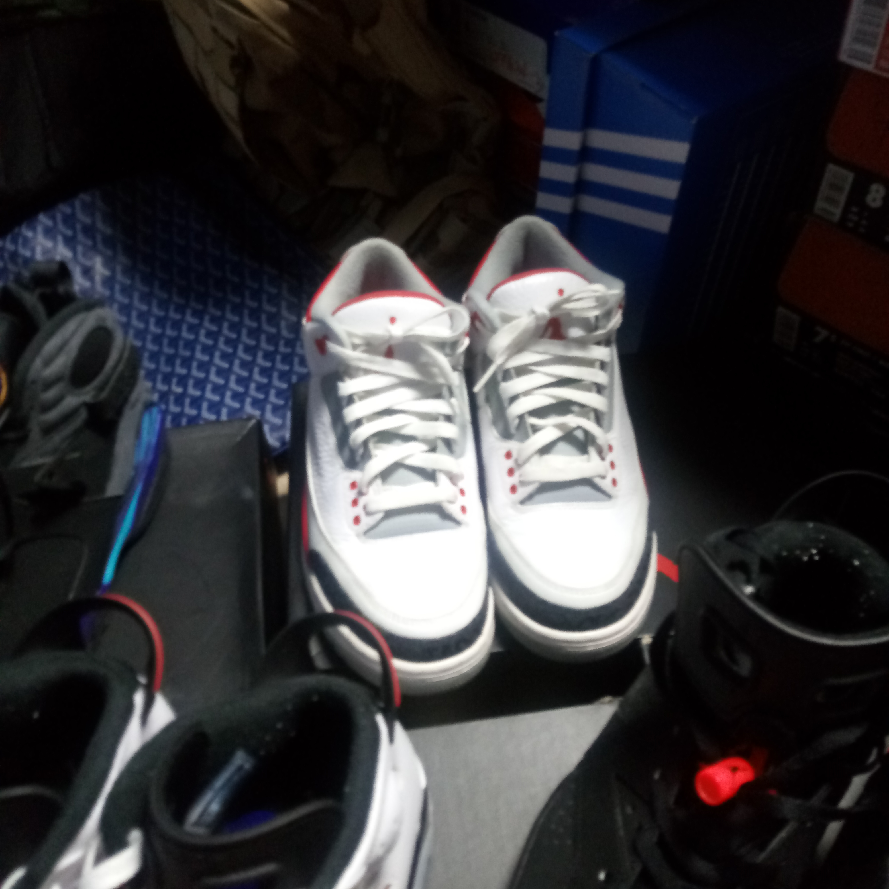 Jordan 3 Retro Fire Red 2013 착용 스타일