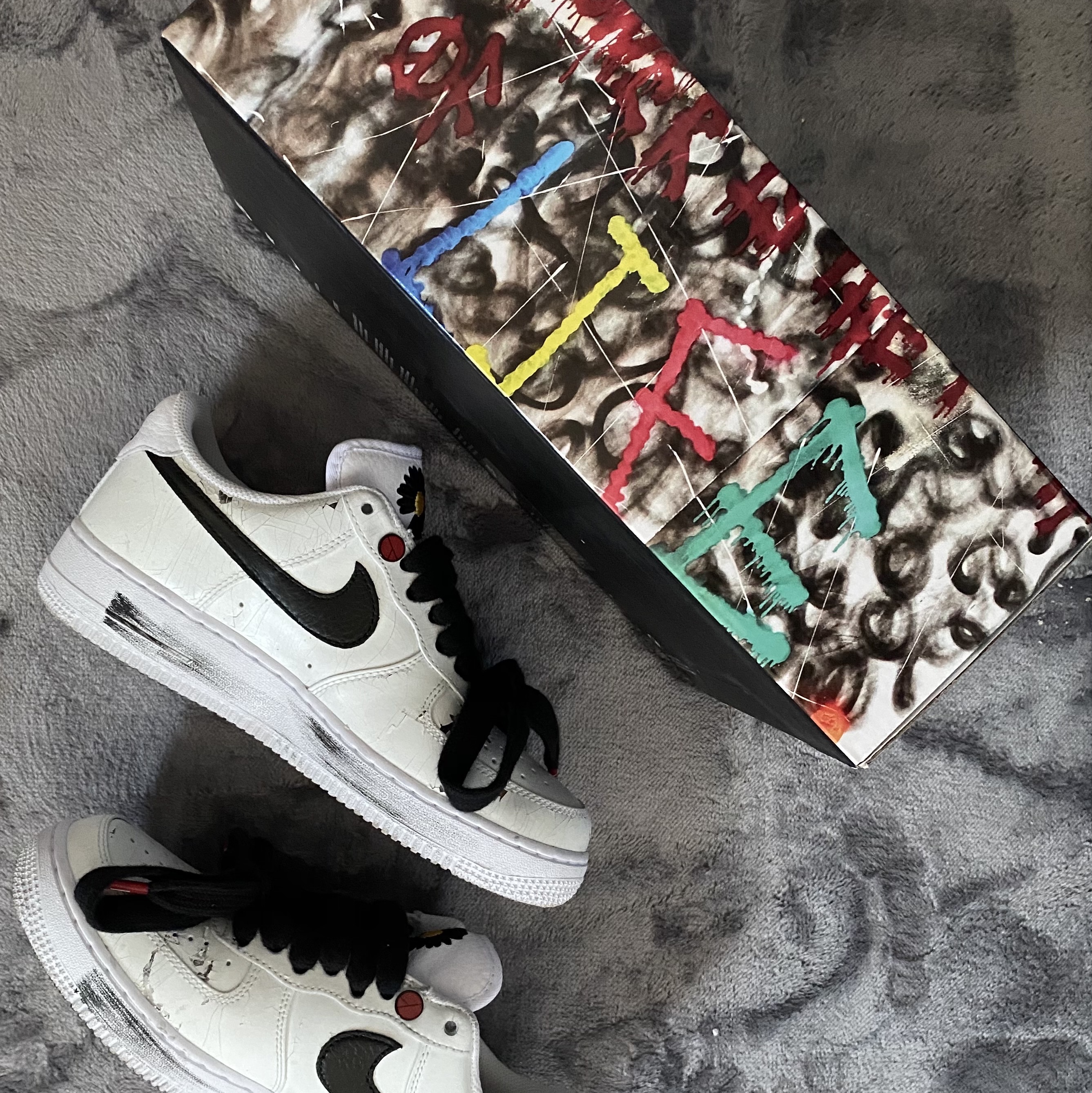 Nike x Peaceminusone Air Force 1 Low Para-Noise 2.0 착용 스타일