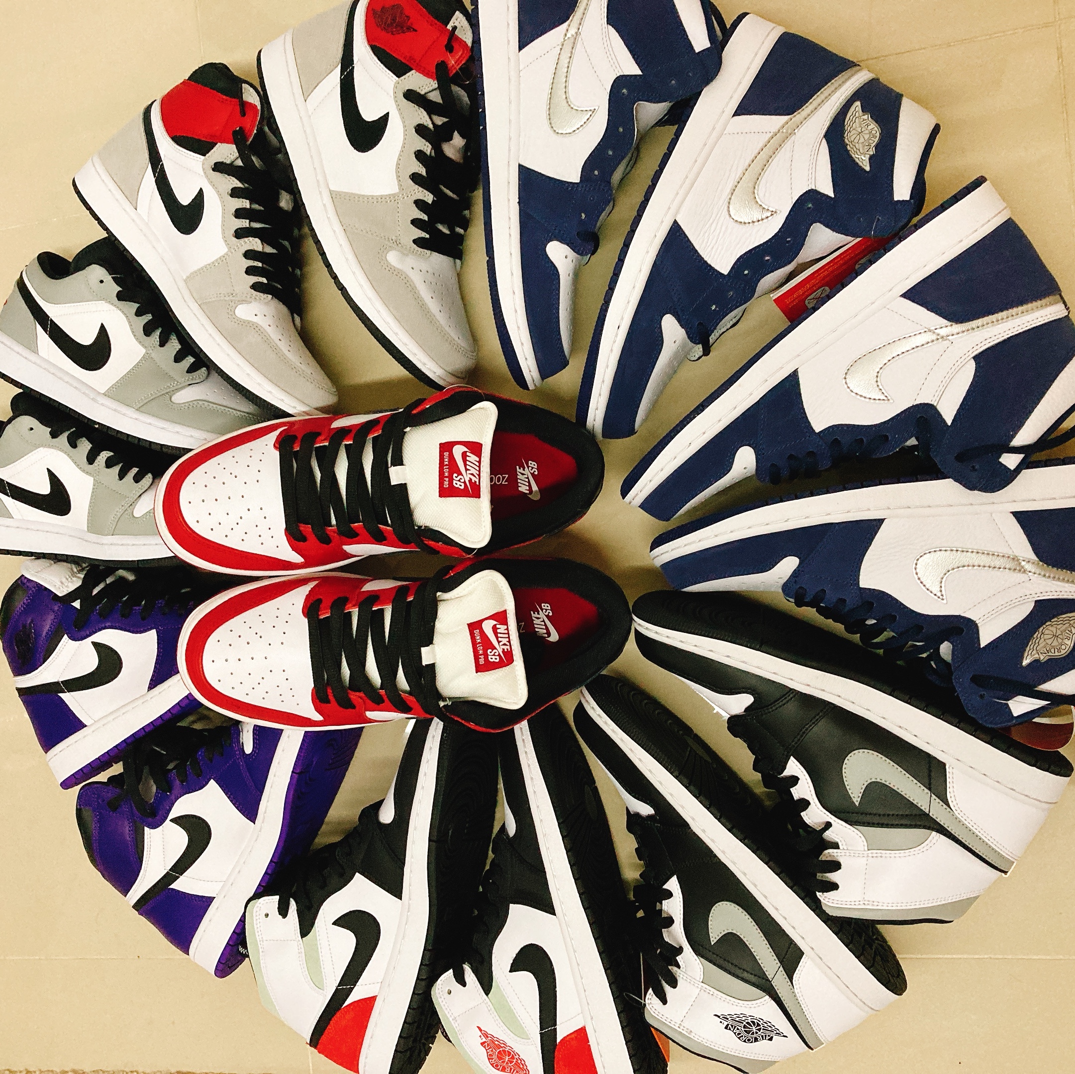 Jordan 1 Retro High OG Court Purple 2020, Jordan 1 Retro High OG CO.JP Midnight Navy 착용 스타일