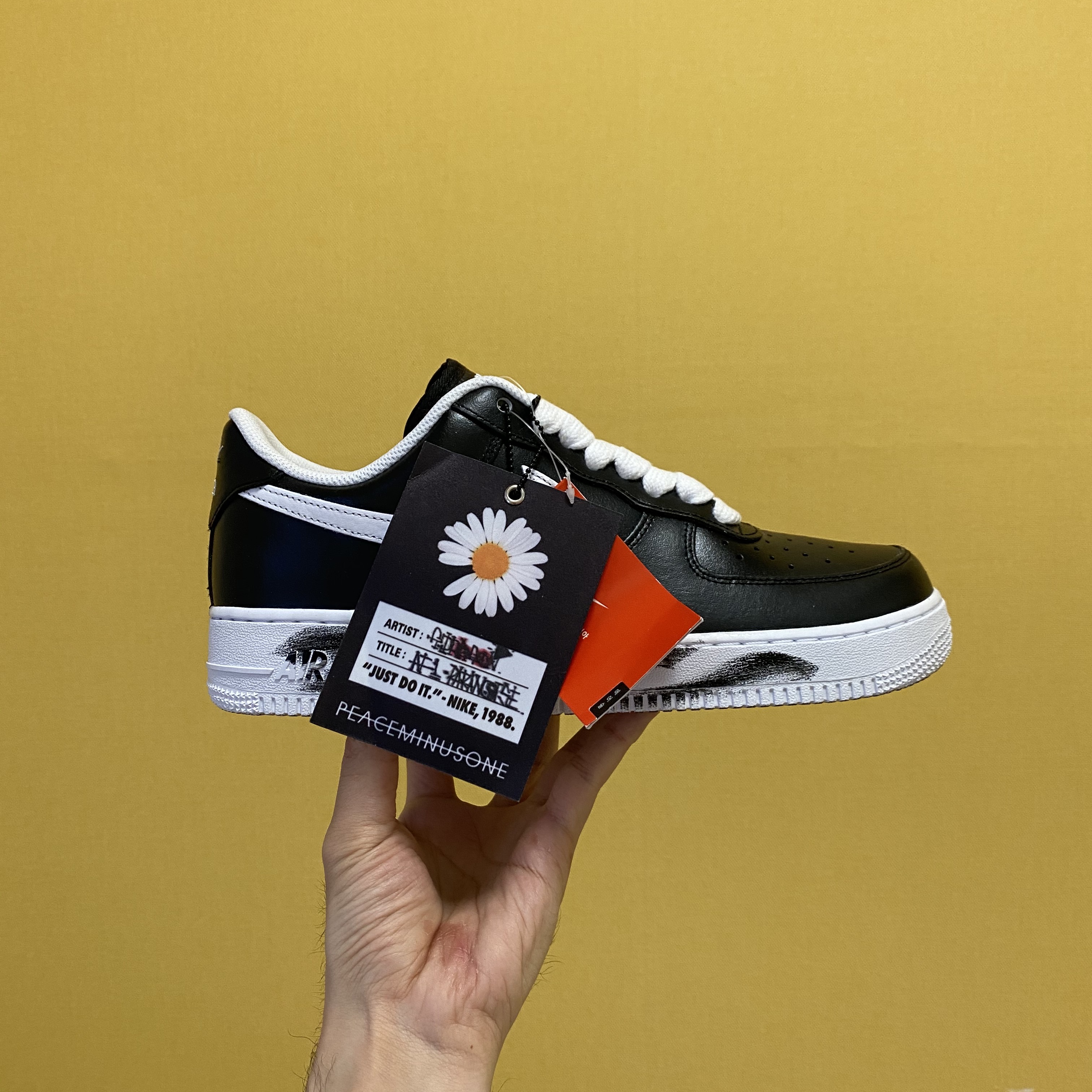 Nike x Peaceminusone Air Force 1 Low Para-Noise 착용 스타일