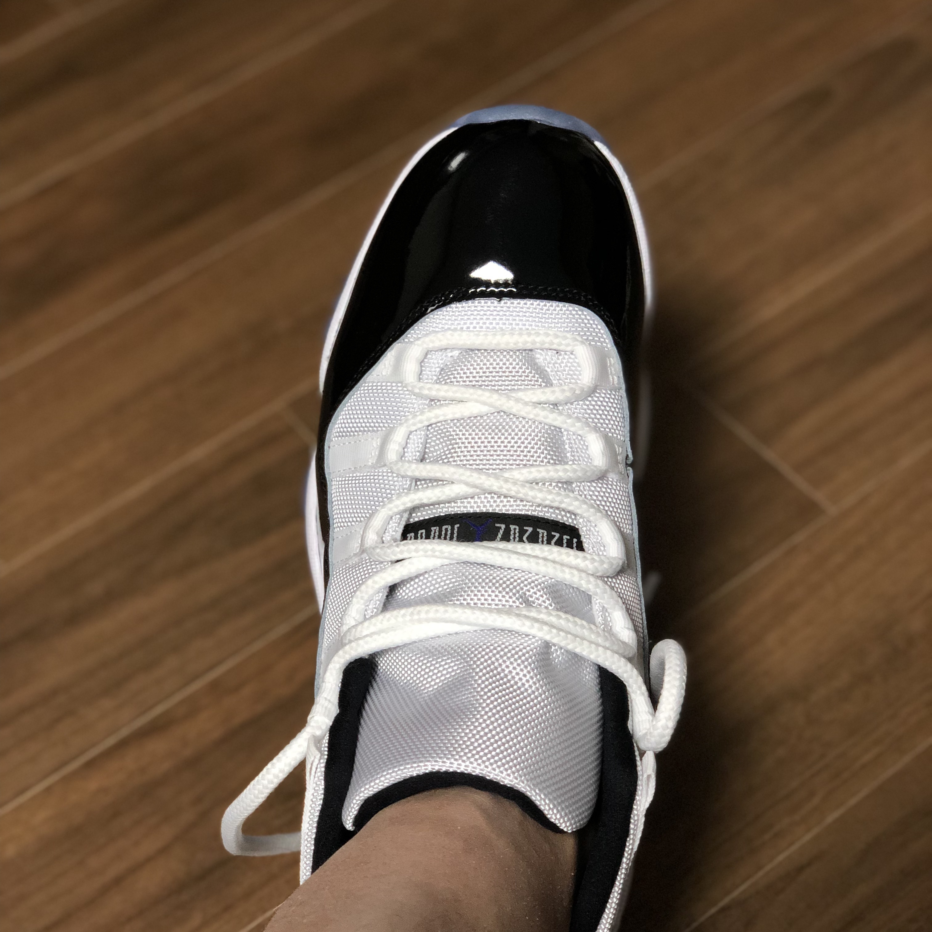 Jordan 11 Retro Concord 2018, Adidas Yeezy 500 Blush 2018 착용 스타일 - 1
