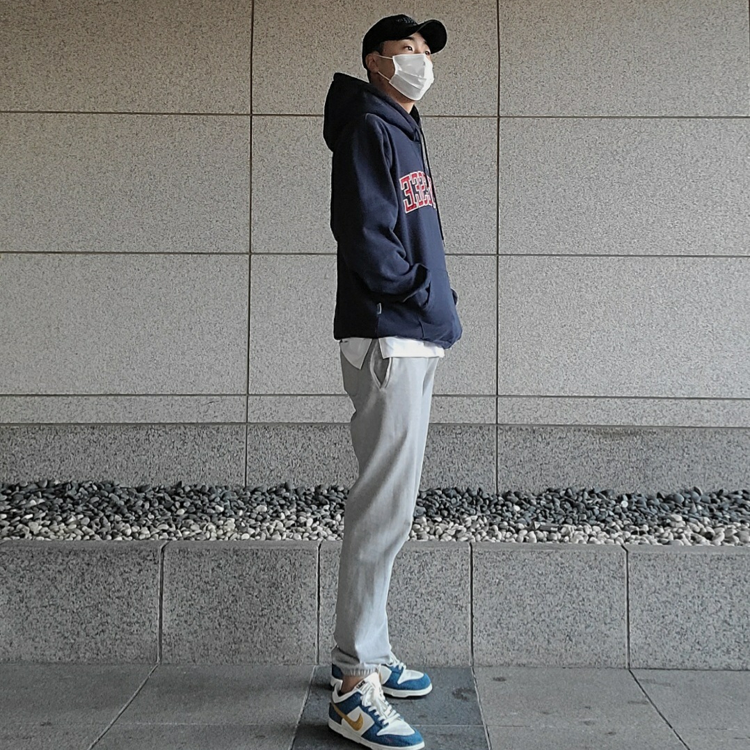 Nike x Kasina Dunk Low 80's Bus 착용 스타일