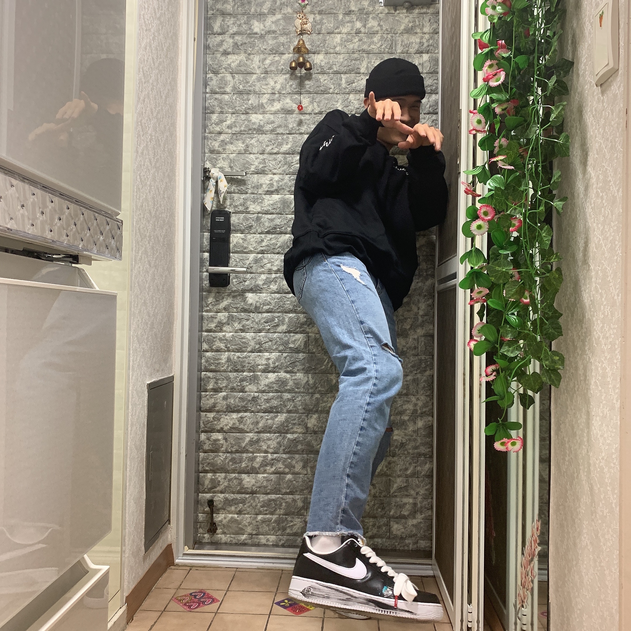 Nike x Peaceminusone Air Force 1 Low Para-Noise 착용 스타일