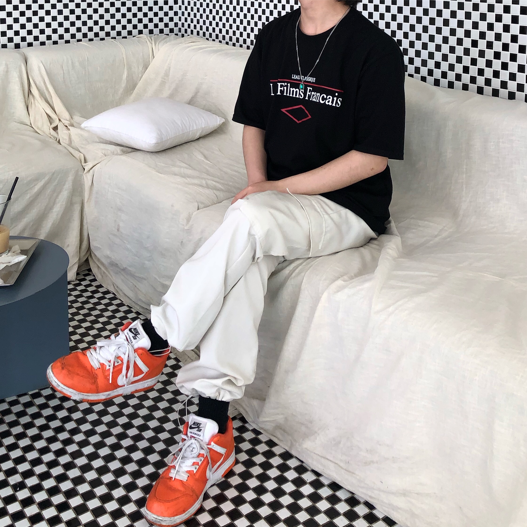 Nike x Supreme SB Air Force 2 Low Orange 착용 스타일