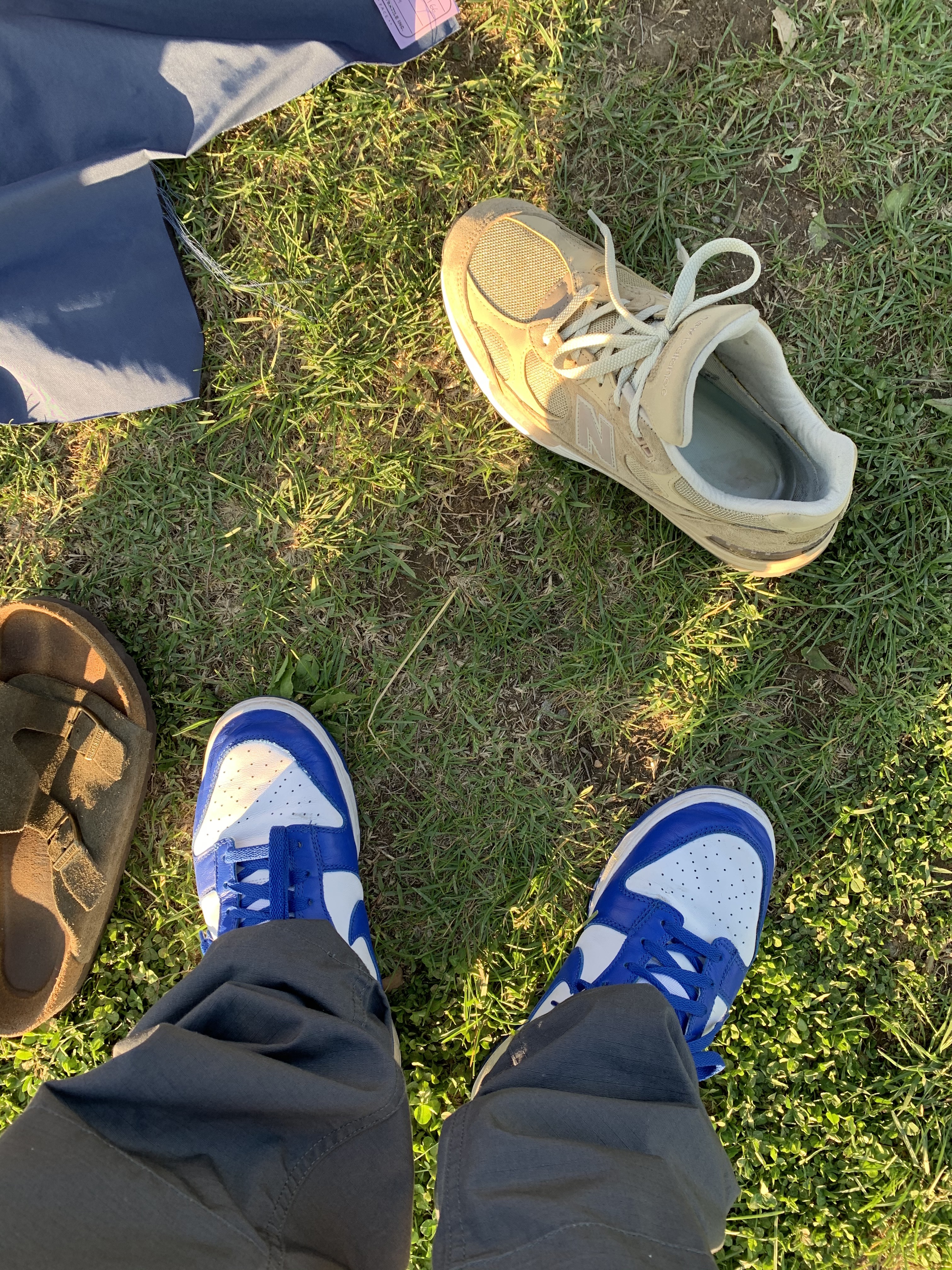 Nike Dunk Low SP Kentucky 2020, New Balance 992 Made in USA Tan 착용 스타일