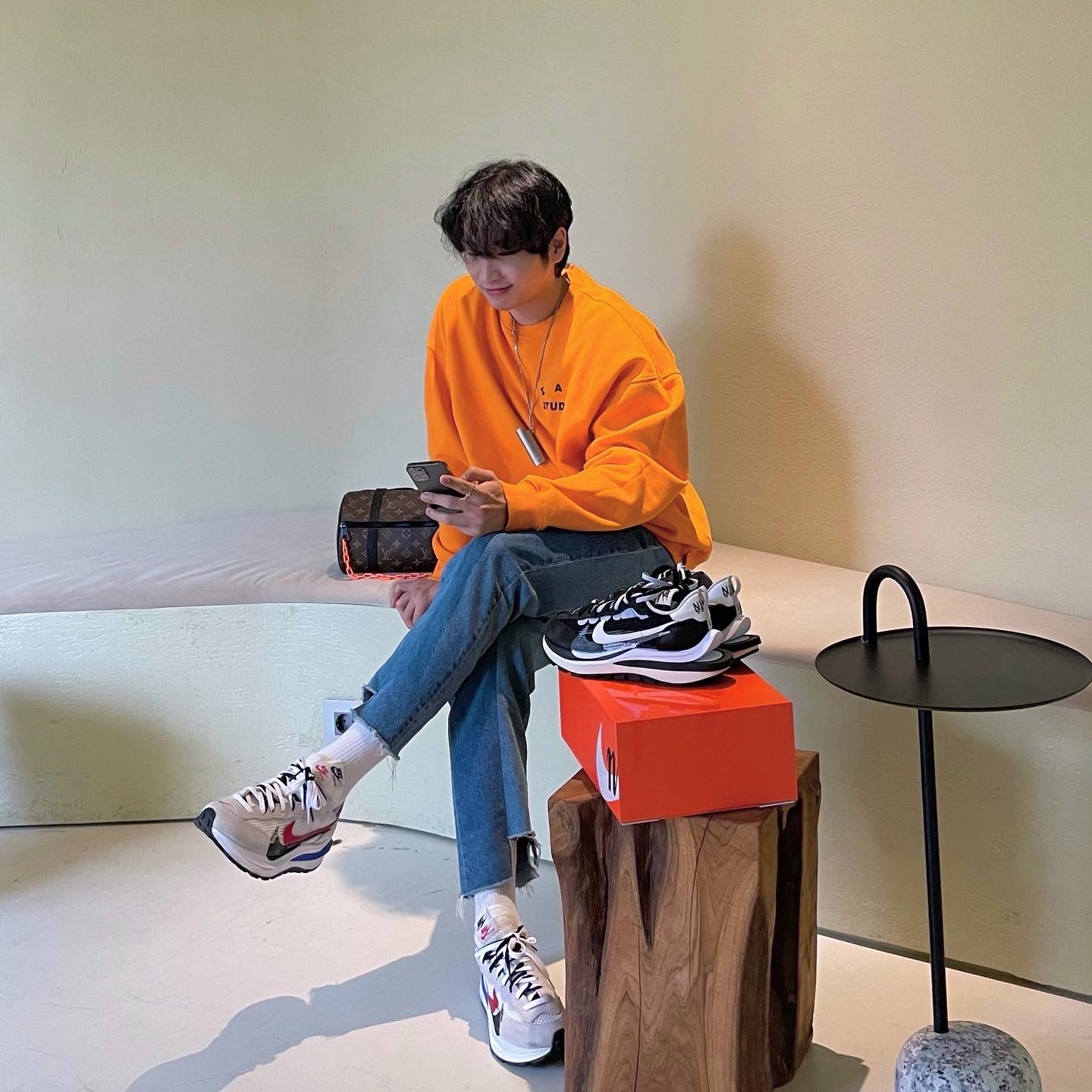Nike x Sacai VaporWaffle Royal Fuchsia, Nike x Sacai VaporWaffle Black White 착용 스타일
