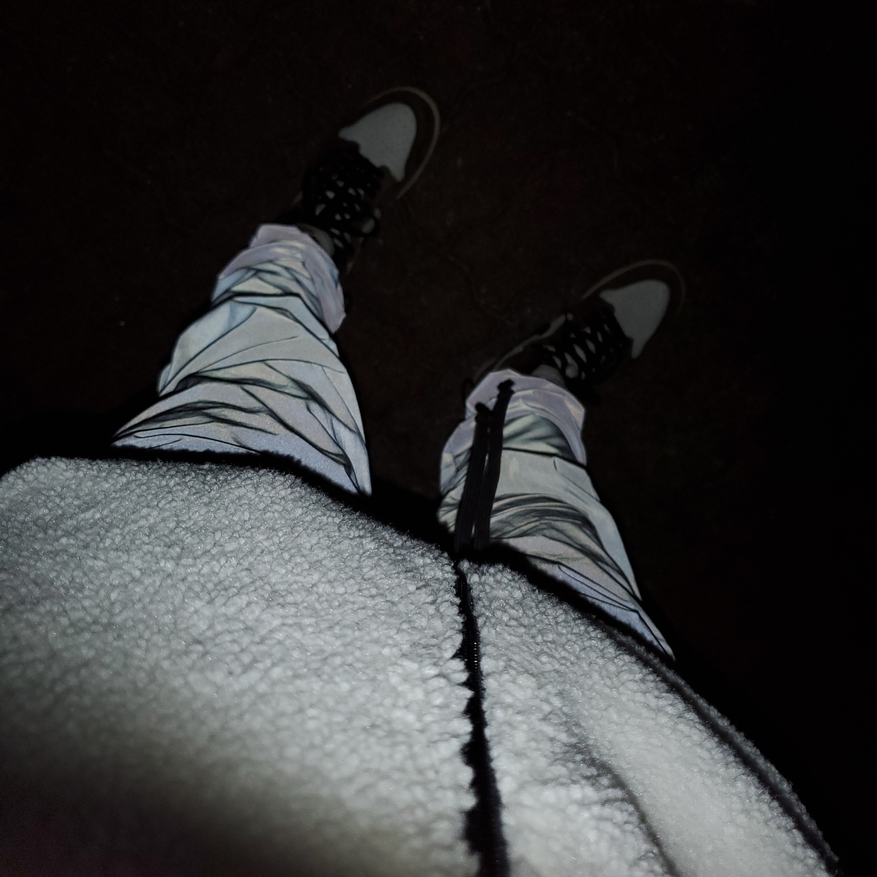 Essentials Track Pants Reflective Black - 20FW, Jordan 1 x Travis Scott Retro High OG SP Mocha 착용 스타일