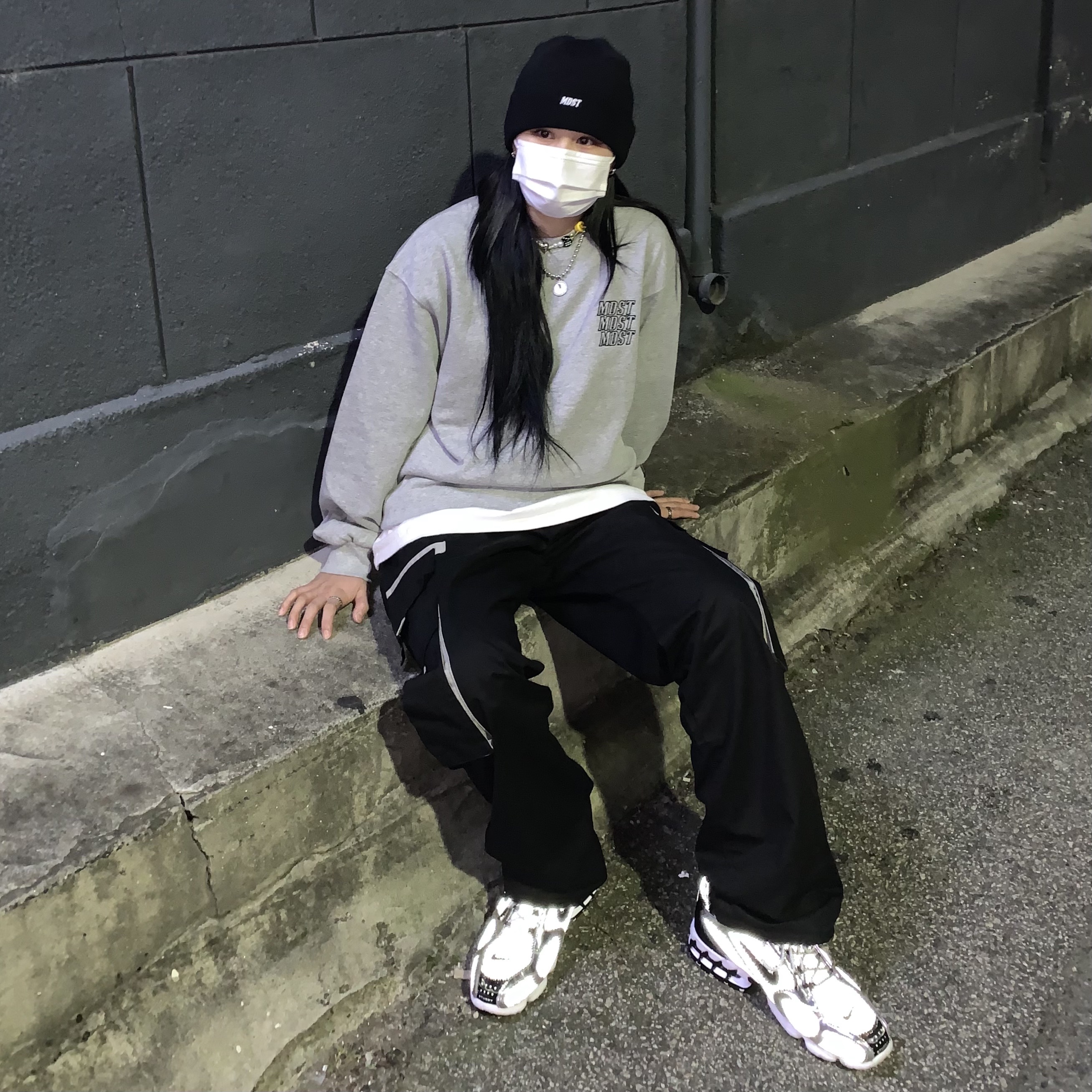 Nike x Stussy Air Zoom Spiridon Cage 2 Pure Platinum 착용 스타일 - 4