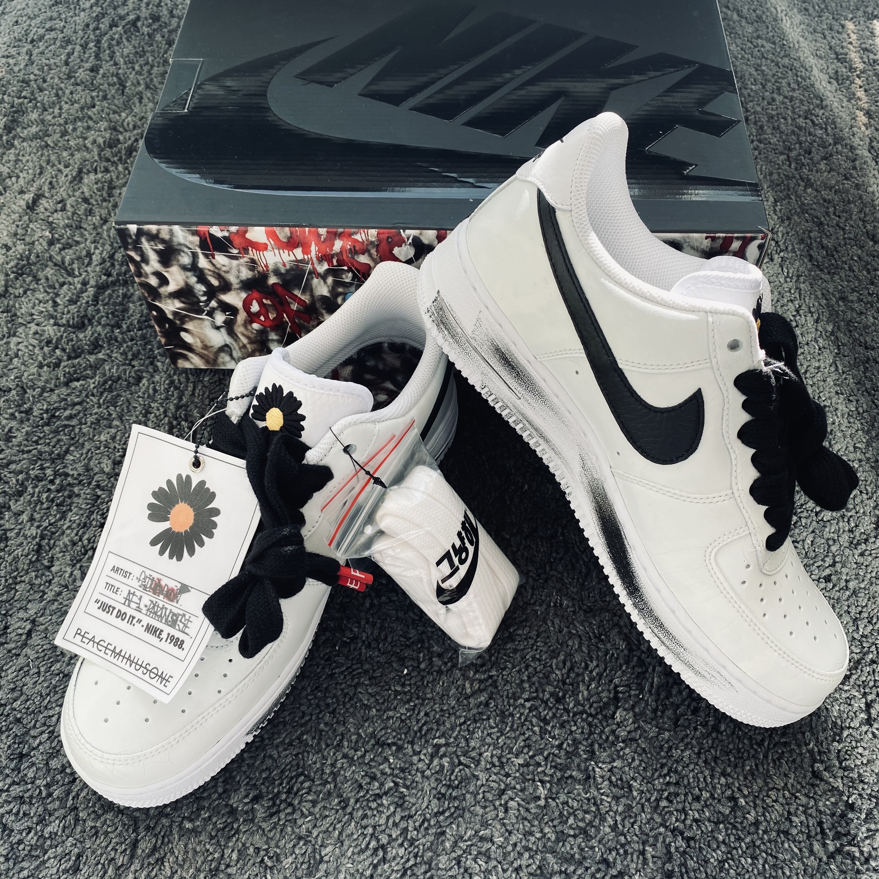 Nike x Peaceminusone Air Force 1 Low Para-Noise 2.0 착용 스타일