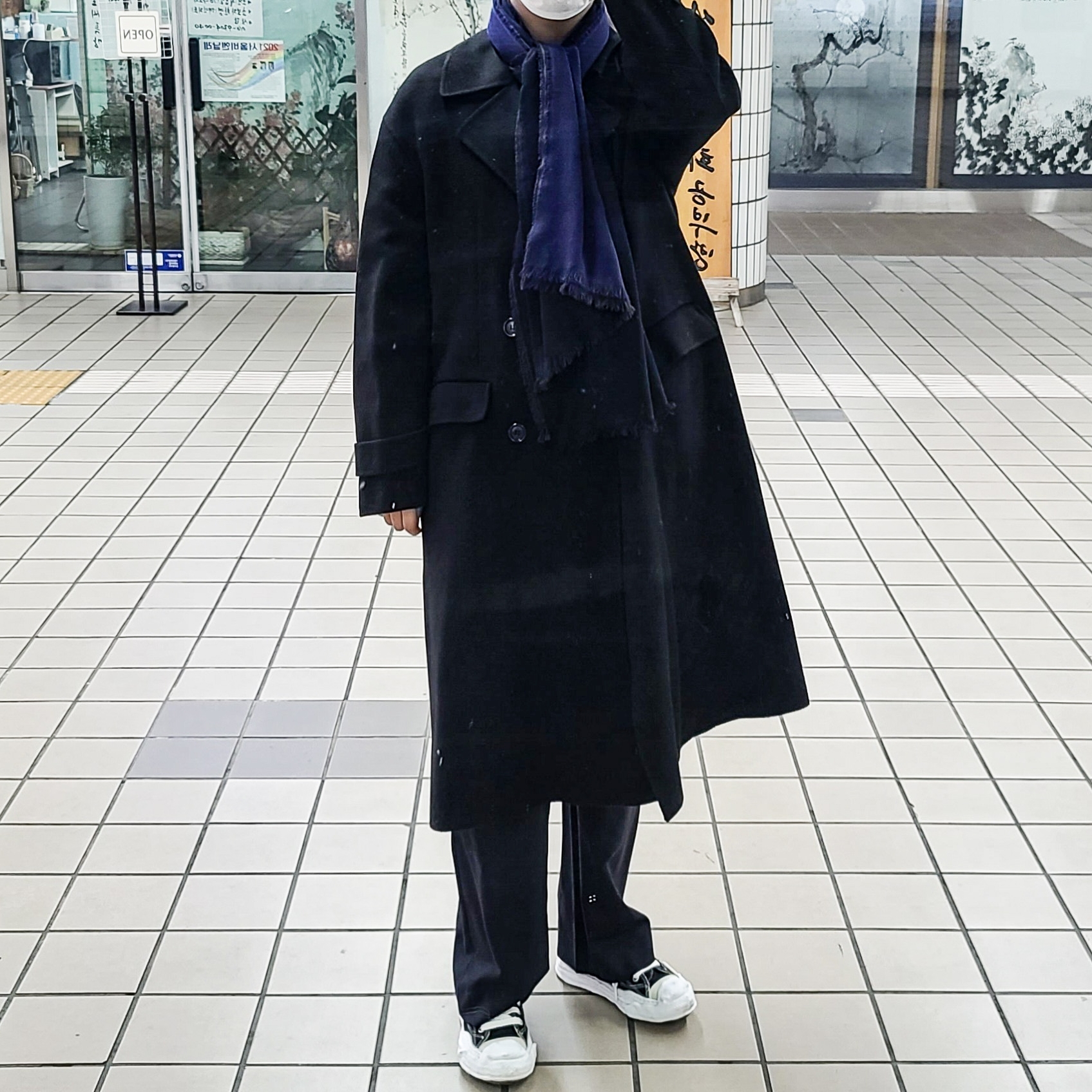 Maison Mihara Yasuhiro Hank OG Sole Canvas Low-top Sneakers Black 착용 스타일