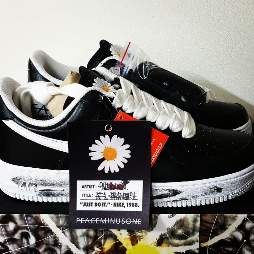 Nike x Peaceminusone Air Force 1 Low Para-Noise 착용 스타일