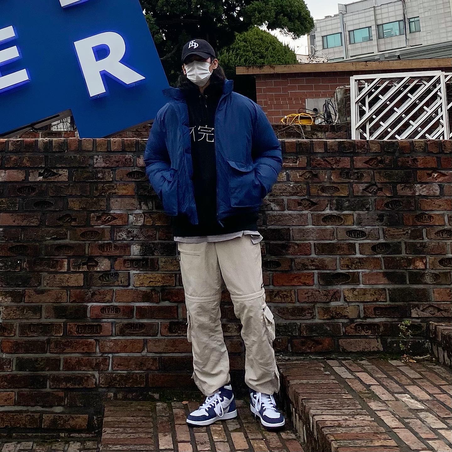 Jordan 1 Retro High OG CO.JP Midnight Navy 착용 스타일 - 1