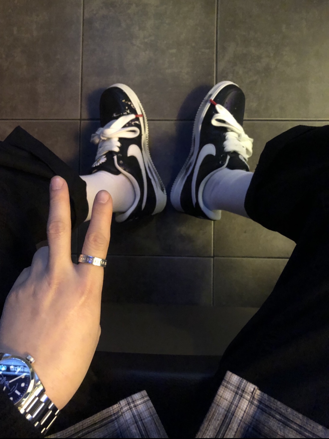 Nike x Peaceminusone Air Force 1 Low Para-Noise 착용 스타일