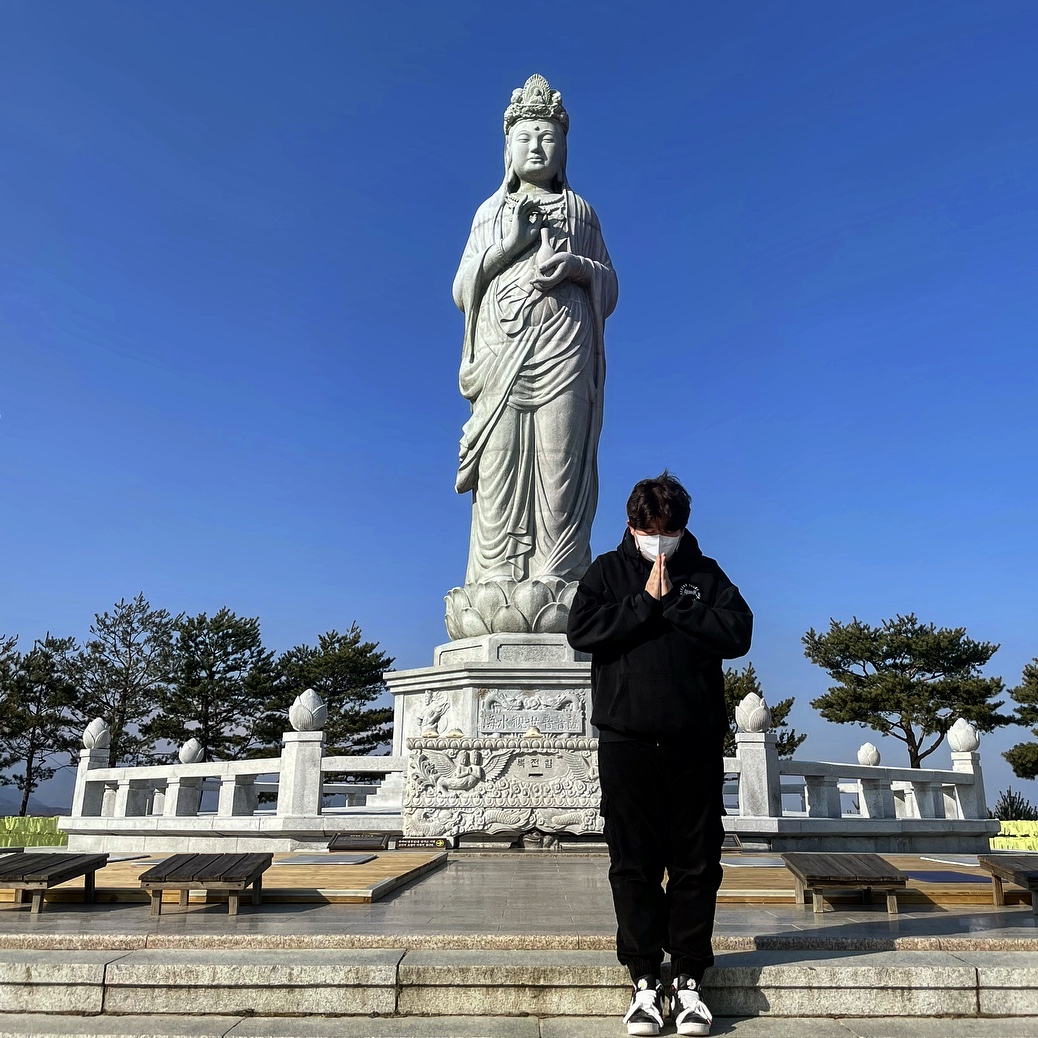 Nike x Peaceminusone Air Force 1 Low Para-Noise 착용 스타일