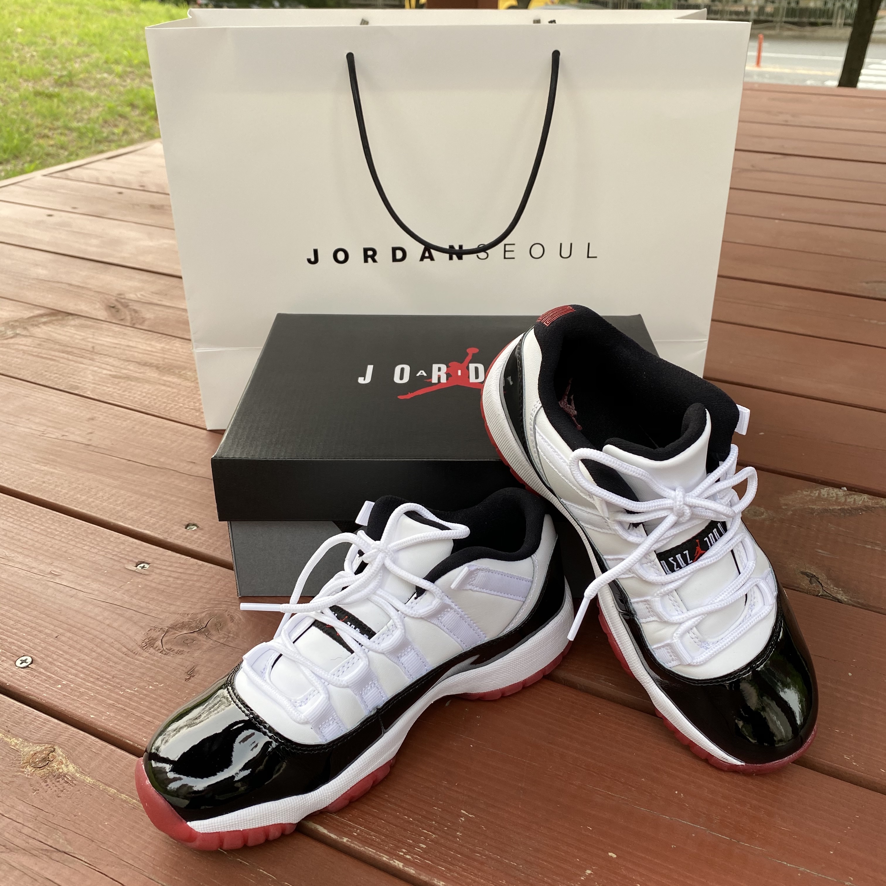 Jordan 11 Retro Low Concord Bred 착용 스타일