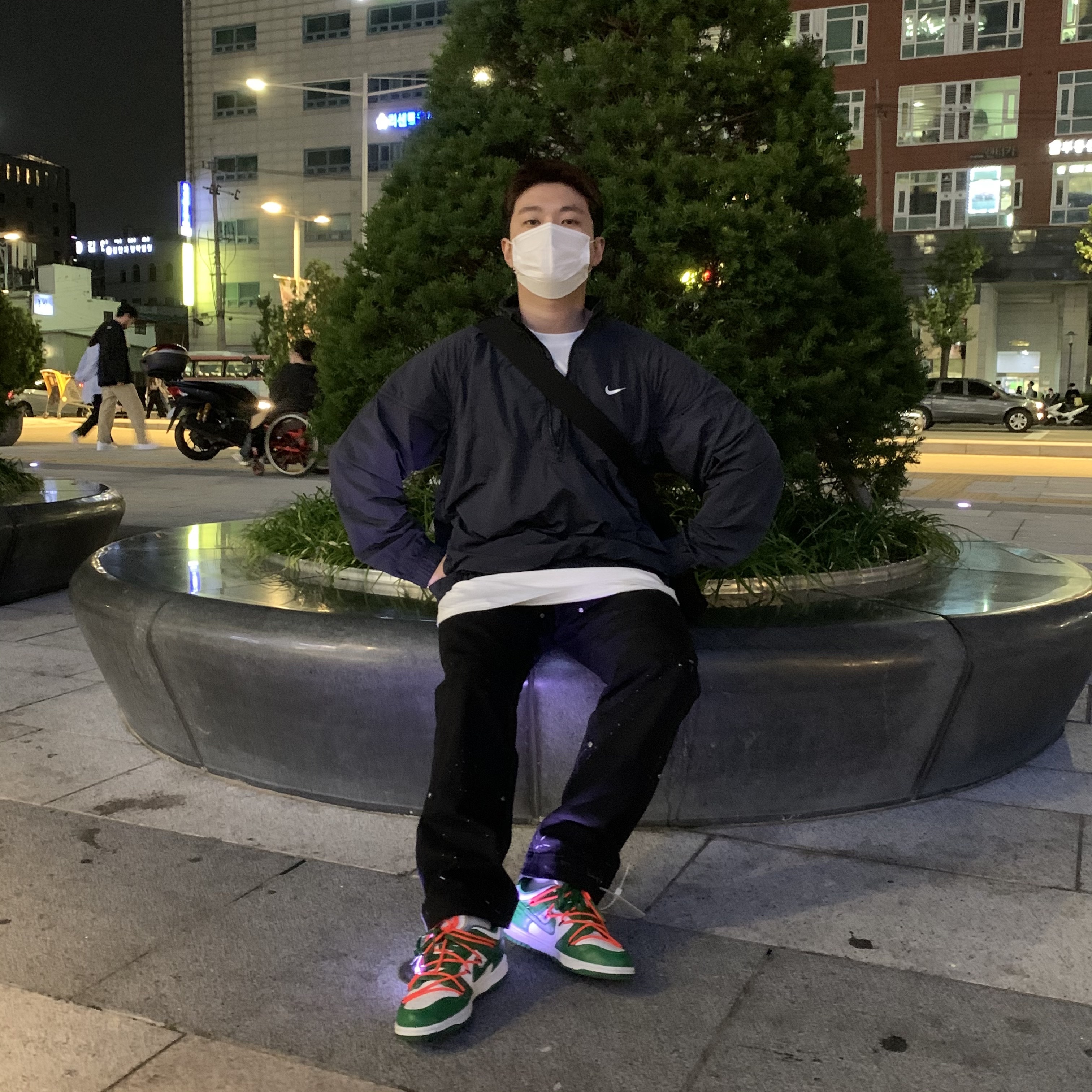 Nike x Off-White Dunk Low Pine Green 착용 스타일