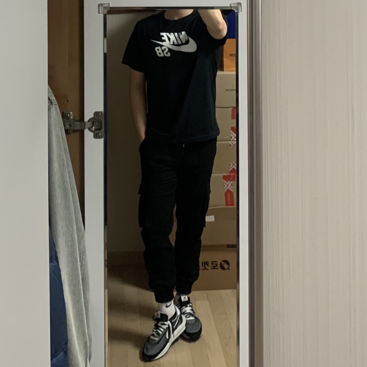 Nike x Sacai LDWaffle Black 착용 스타일