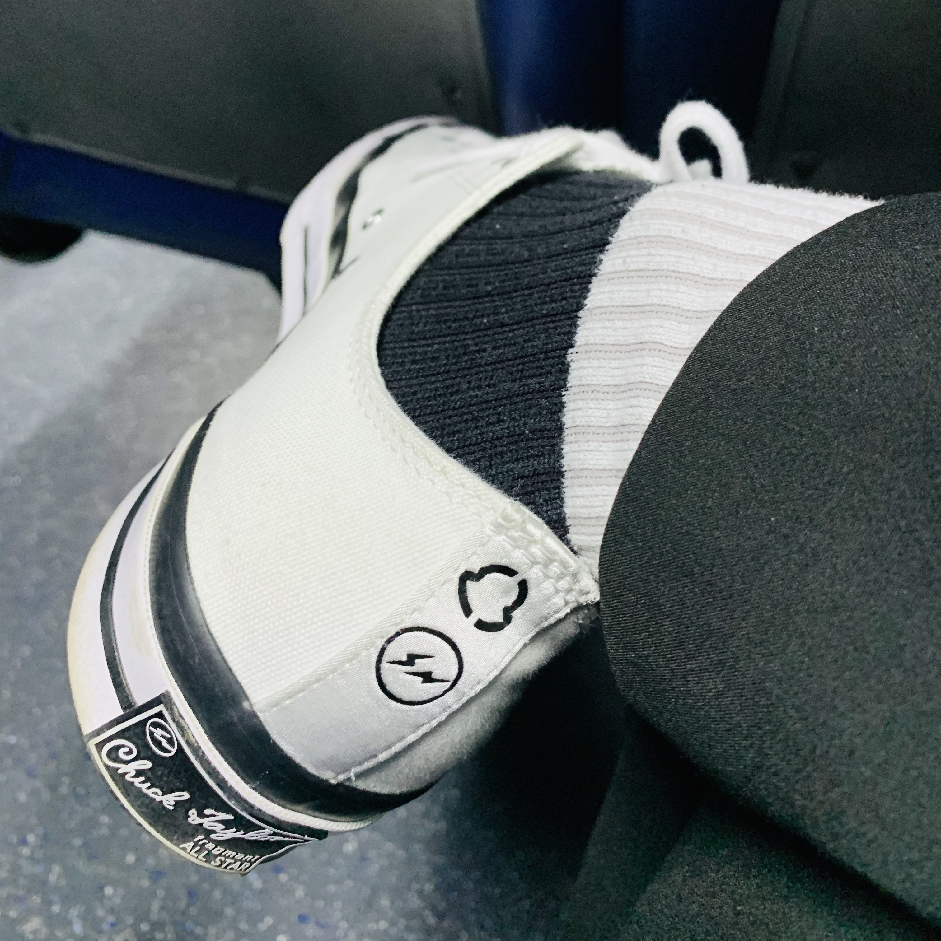 Converse x Moncler x Fragment Chuck 70 Ox White, Palace Tri-Ripper Hood Olive - 20FW 착용 스타일 - 2