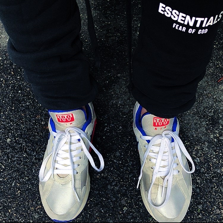 Nike Air Max 180 Ultramarine 2018 착용 스타일 - 1